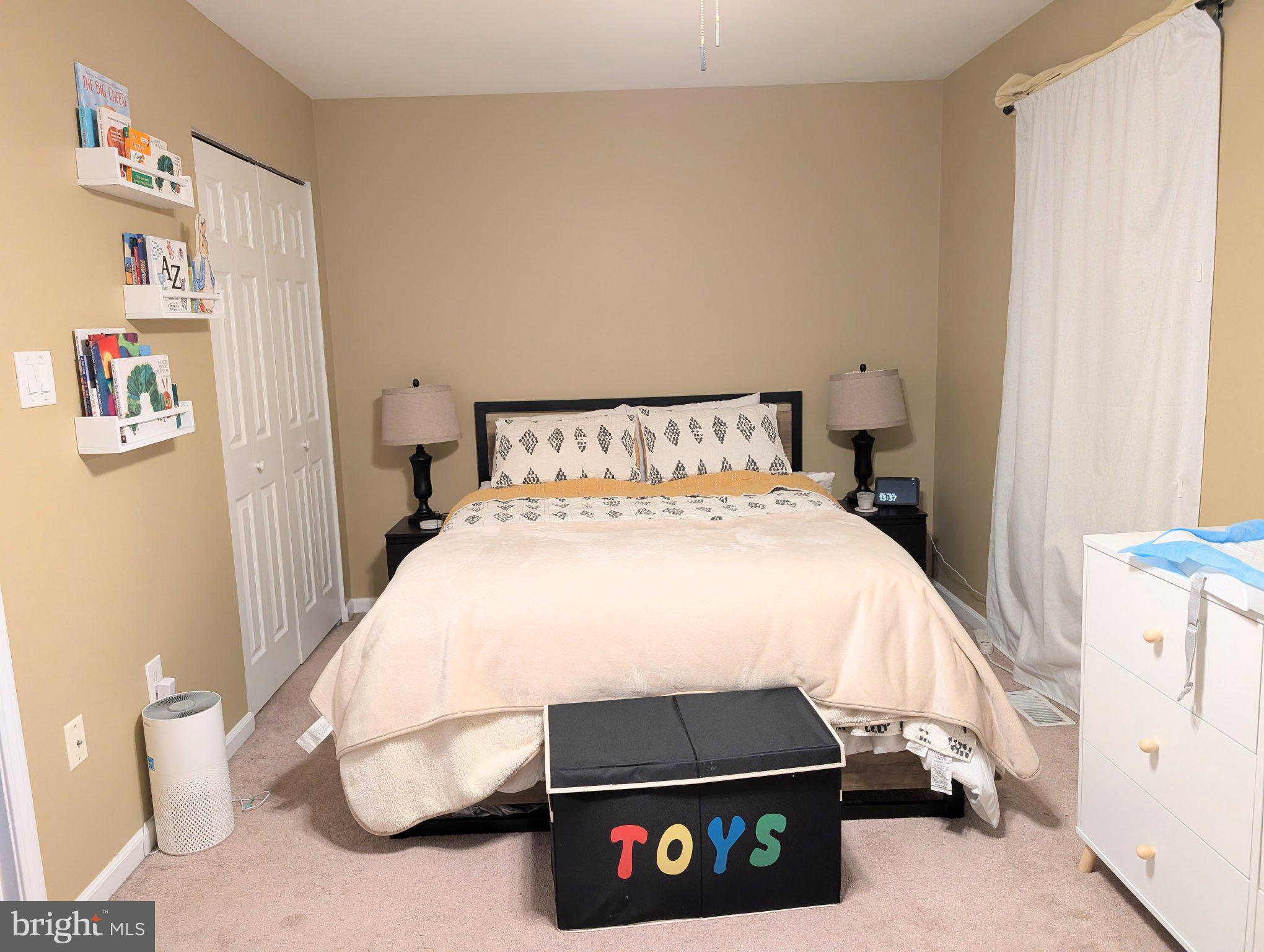 CHERRY TREE KNOLL - Residential