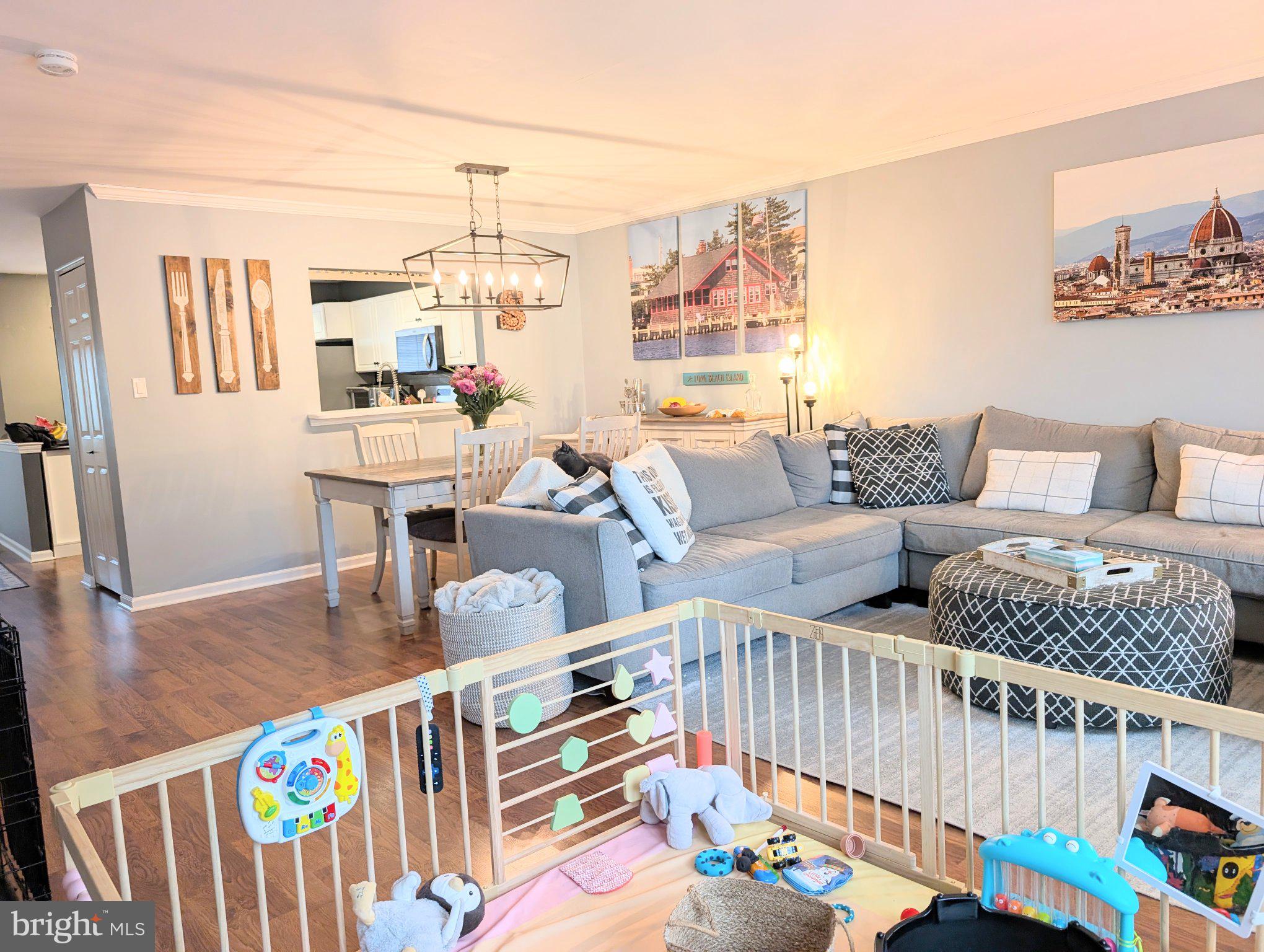 CHERRY TREE KNOLL - Residential