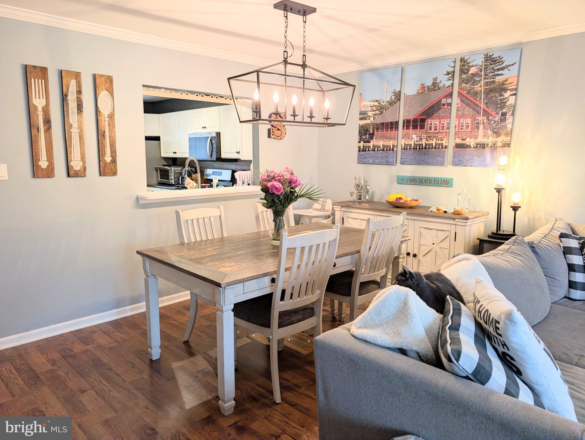 CHERRY TREE KNOLL - Residential
