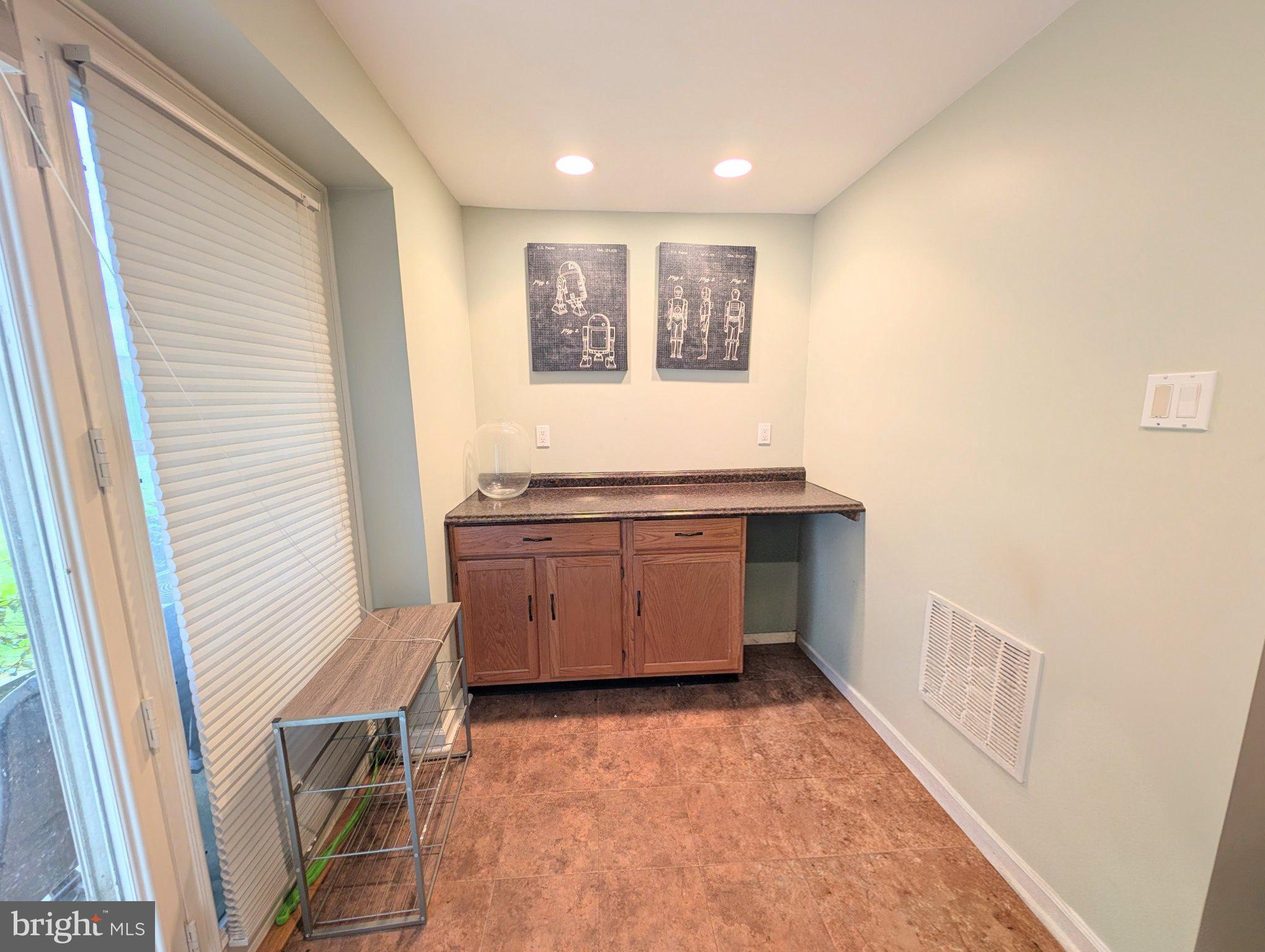 CHERRY TREE KNOLL - Residential