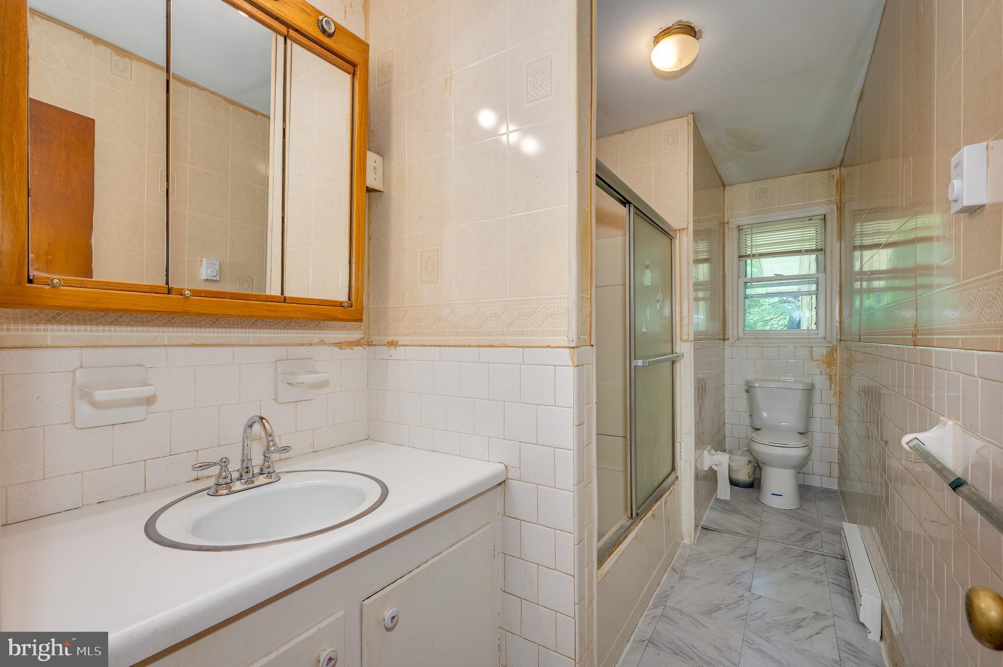 RURAL RETREAT - Residential