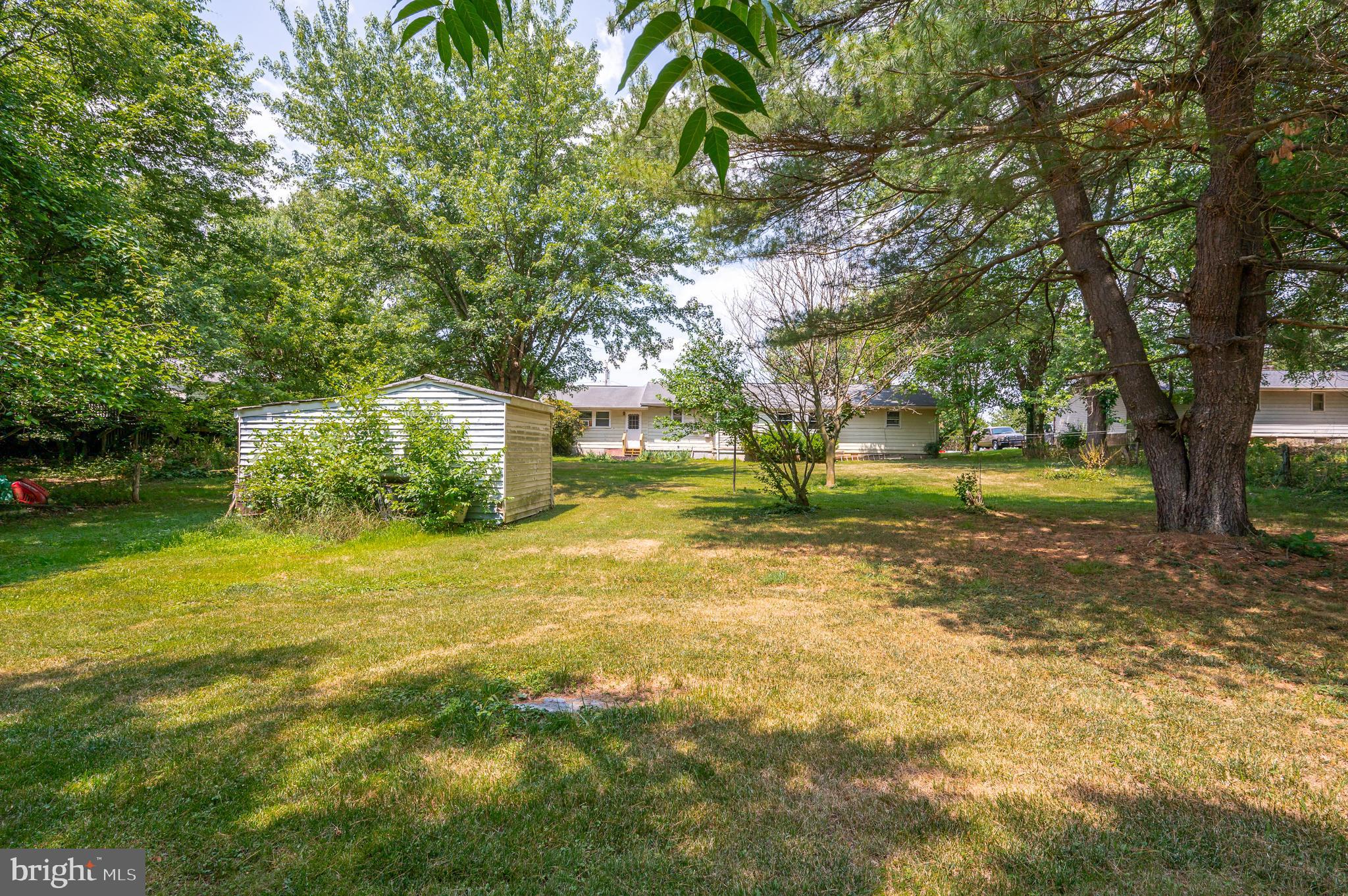 RURAL RETREAT - Residential