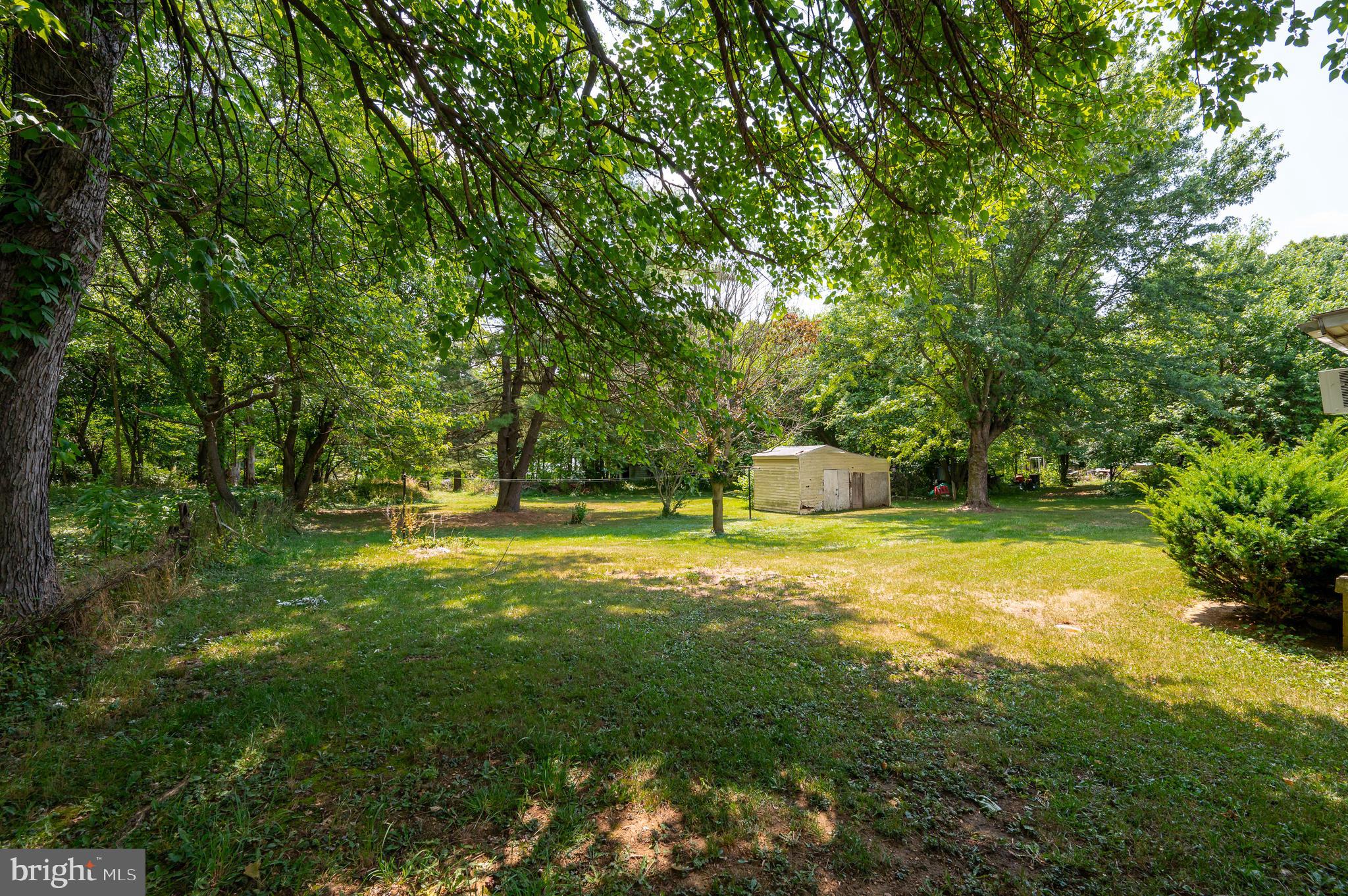 RURAL RETREAT - Residential