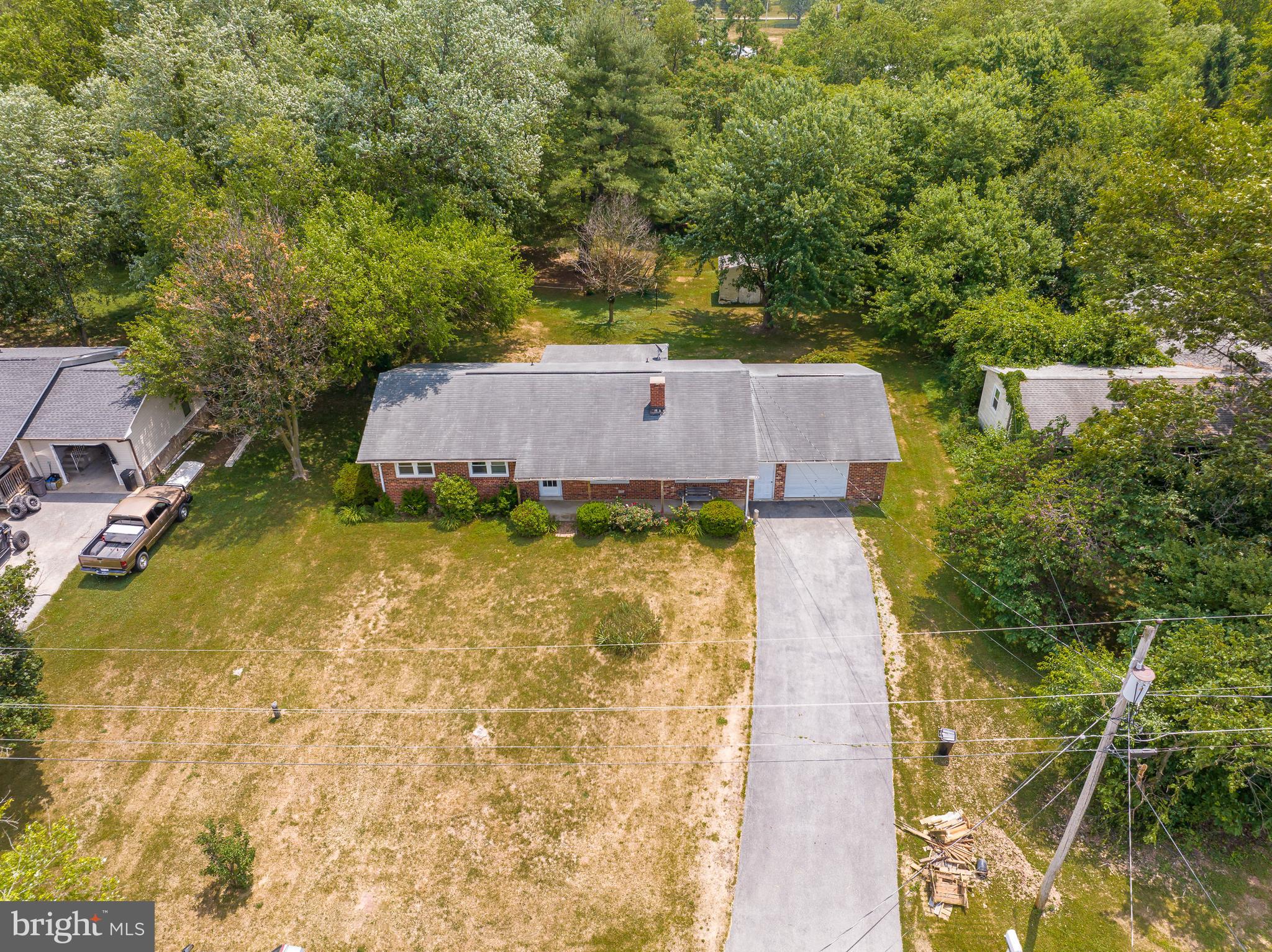 RURAL RETREAT - Residential