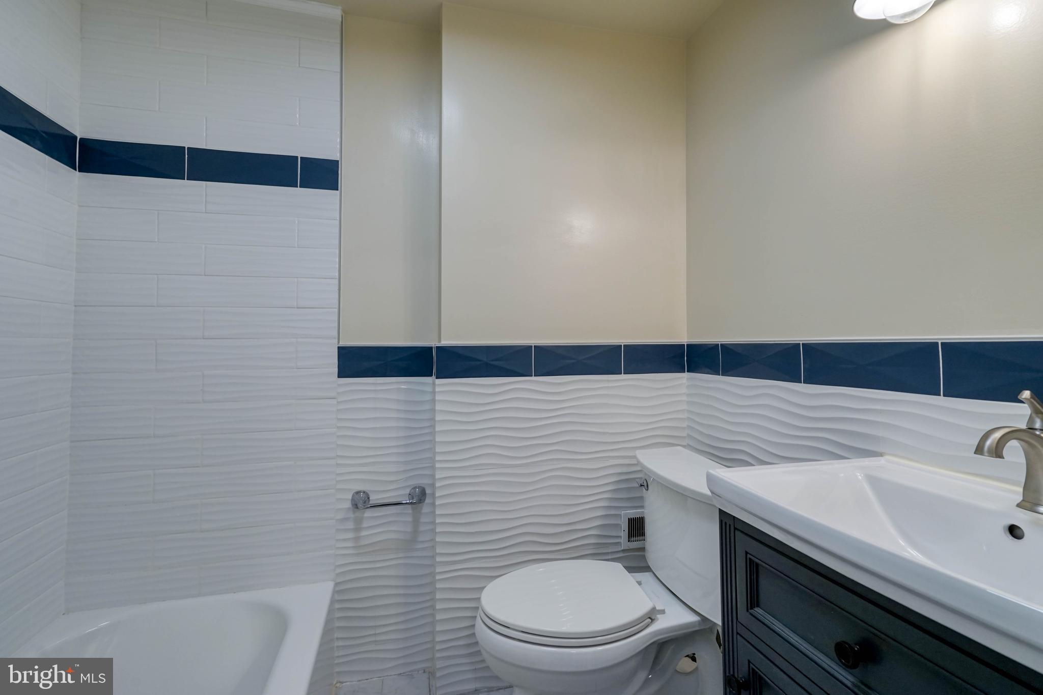 MARCONI PARK EAST - Residential Lease