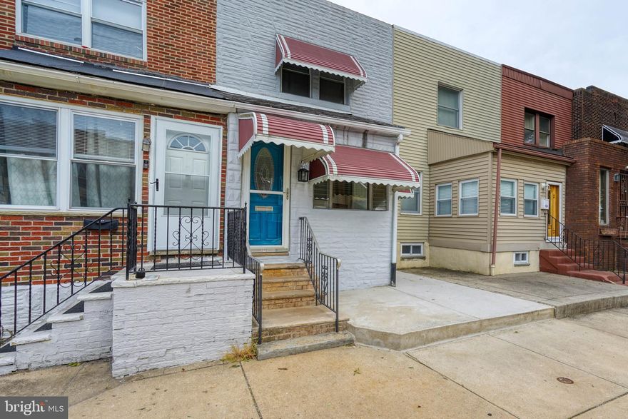 Great opportunity to live on a quiet, clean block below Oregon Ave near Marconi Park.  Newly refreshed 3 bedrooms, 1.5 baths house.
1st floor - enter into an enclosed porched front room, large living room with 2 front windows and large ceiling fan. A separate dining room next kitchen with grey shaker cabinets, quartz countertops, breakfast bar, custom tile backsplash and s/s appliances.  Good size back patio in the rear.
2nd floor - large front bedroom with closet and 2 windows.  3 piece hall bath with custom tiling and skylight.  2 smaller bedrooms in the back.
Large semi finished basement with washer and dryer and access to rear patio.
House has central air and heat.
Close to Nifty Fifty's, Oregon Steaks, TD Bank, 2 large shopping malls and easy access to 95. No dogs