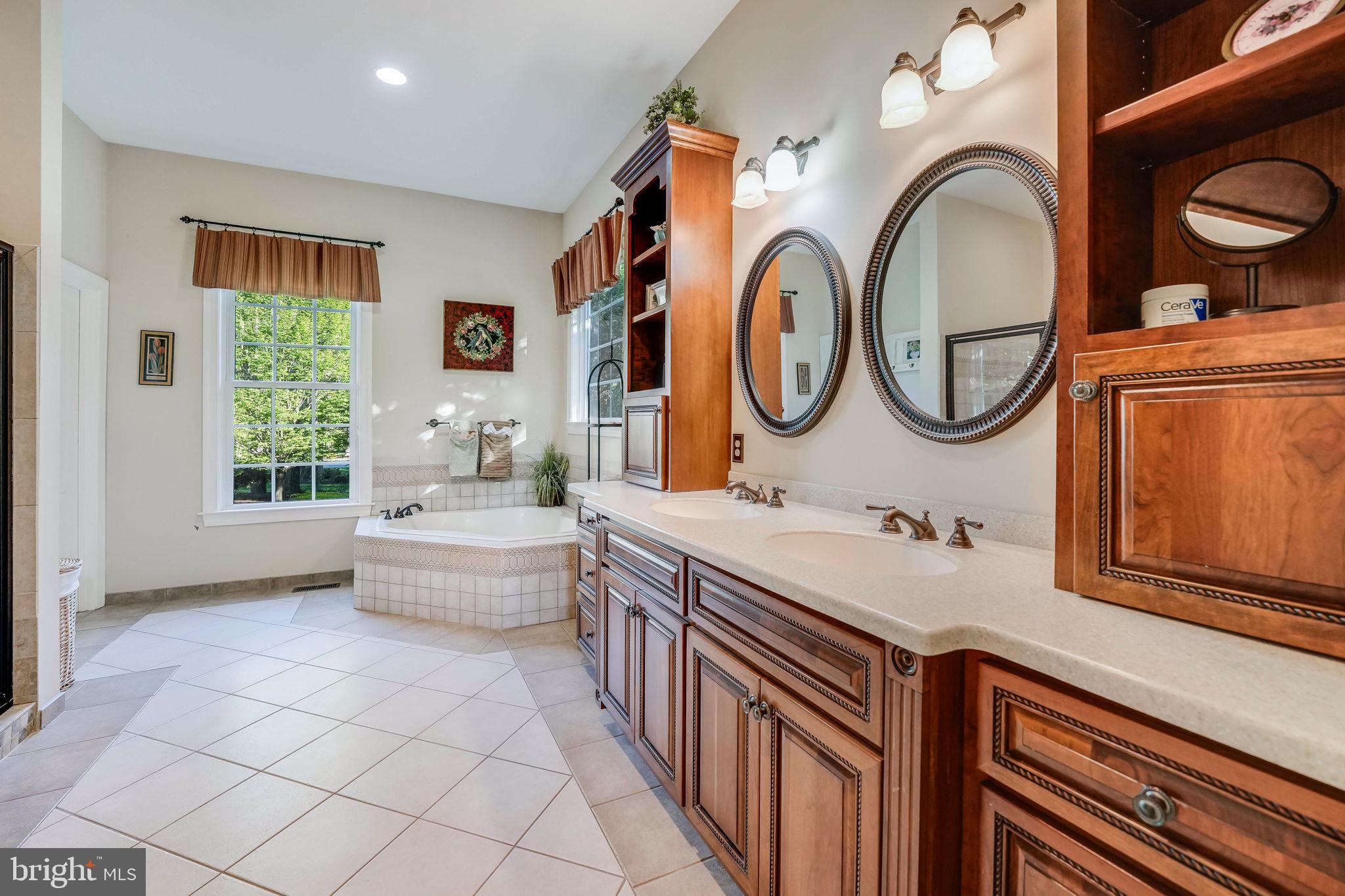 FAWN LAKE - Residential