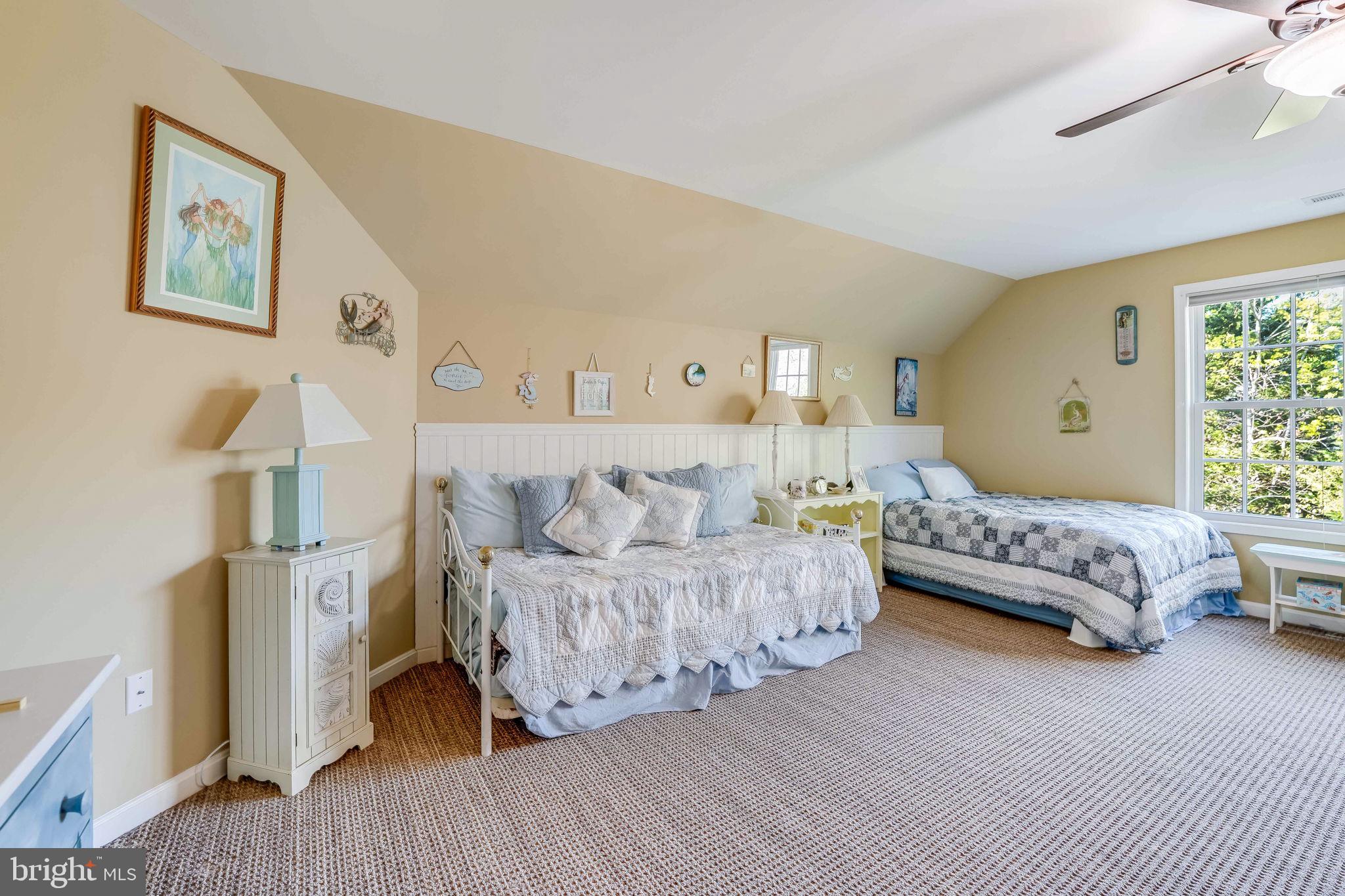 FAWN LAKE - Residential