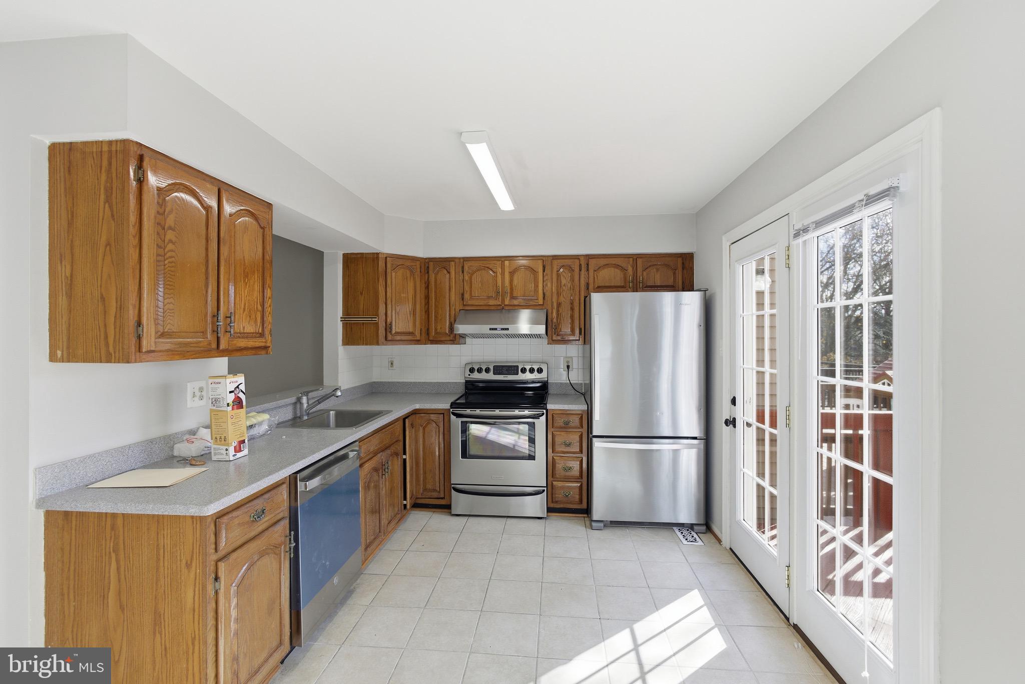 DORSEY HALL - Residential Lease