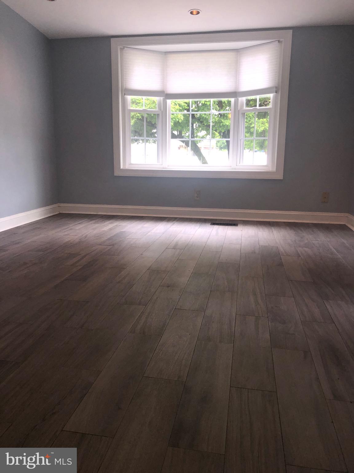 RIVIERA BEACH - Residential