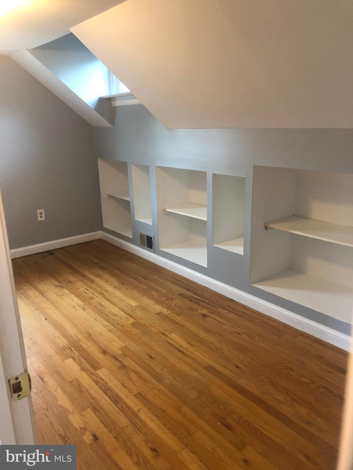 RIVIERA BEACH - Residential