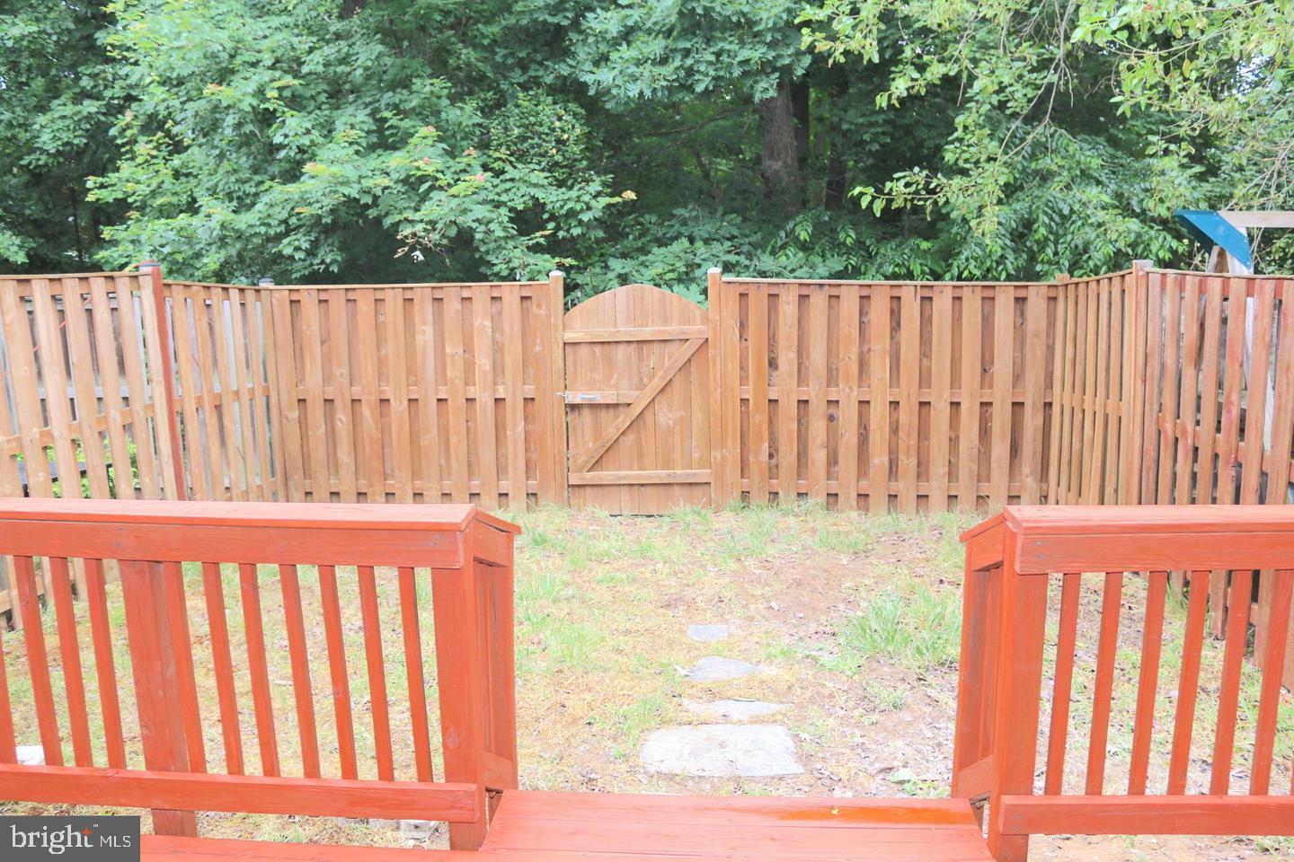 GIDEON SQUARE - Residential Lease