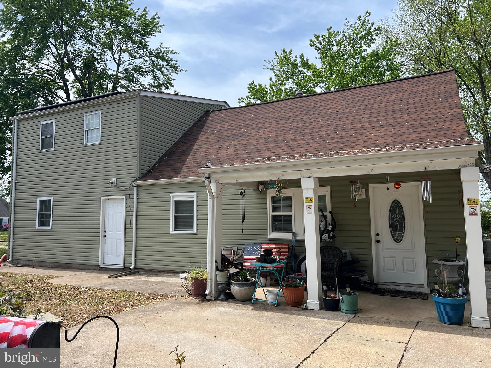 144 SCOTT DRIVE
