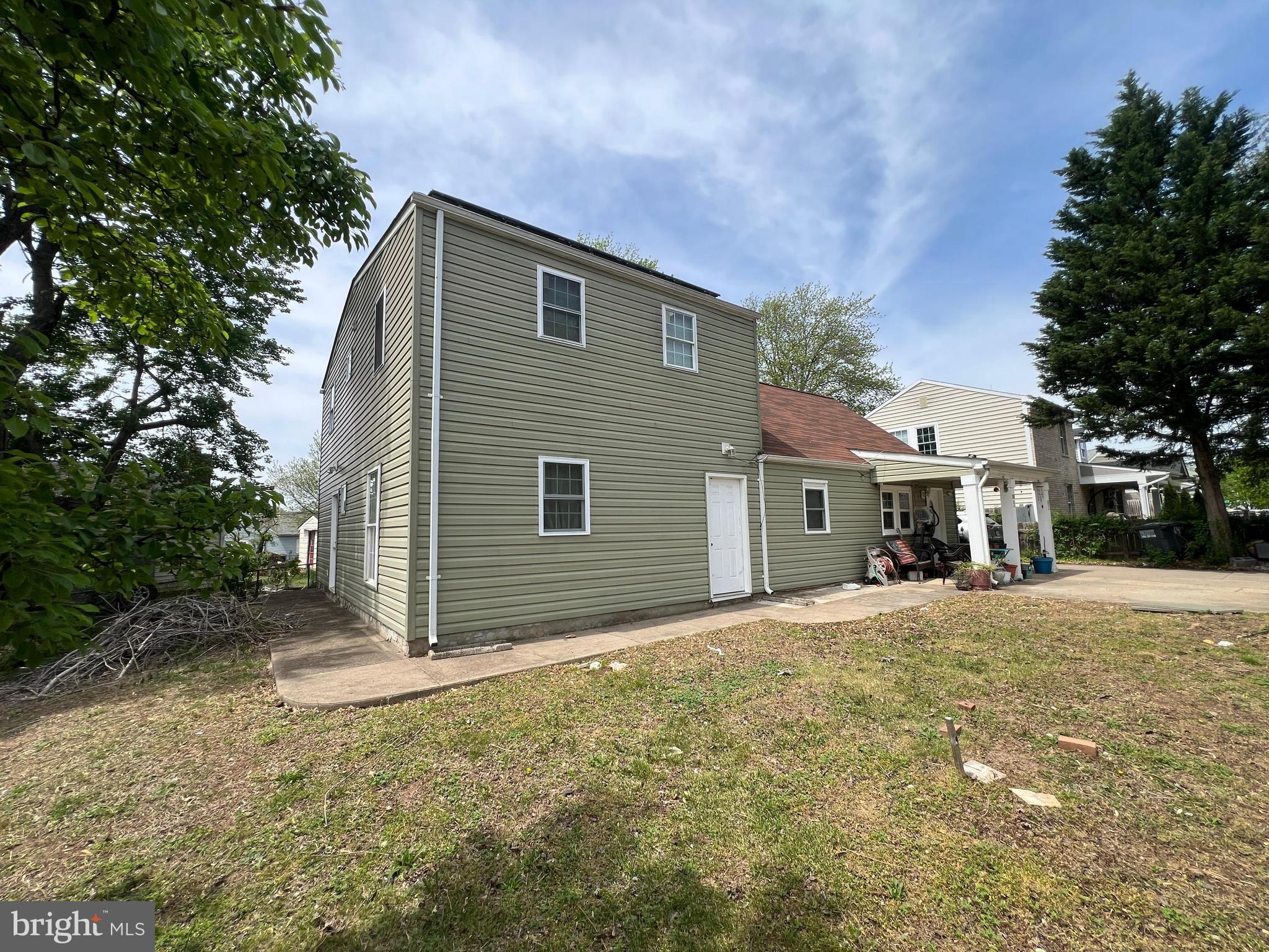 144 SCOTT DRIVE