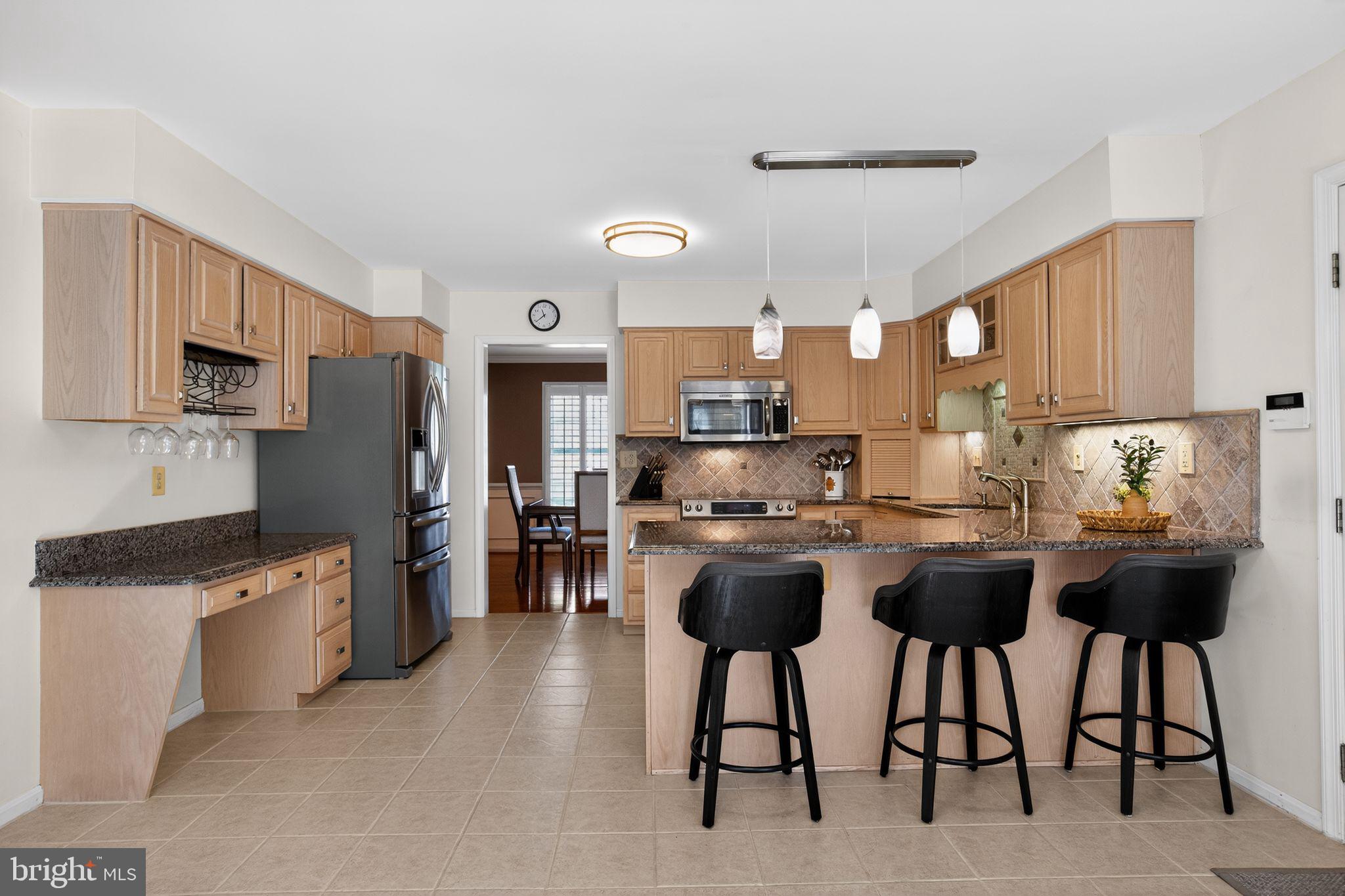 KINGS GRANT - Residential