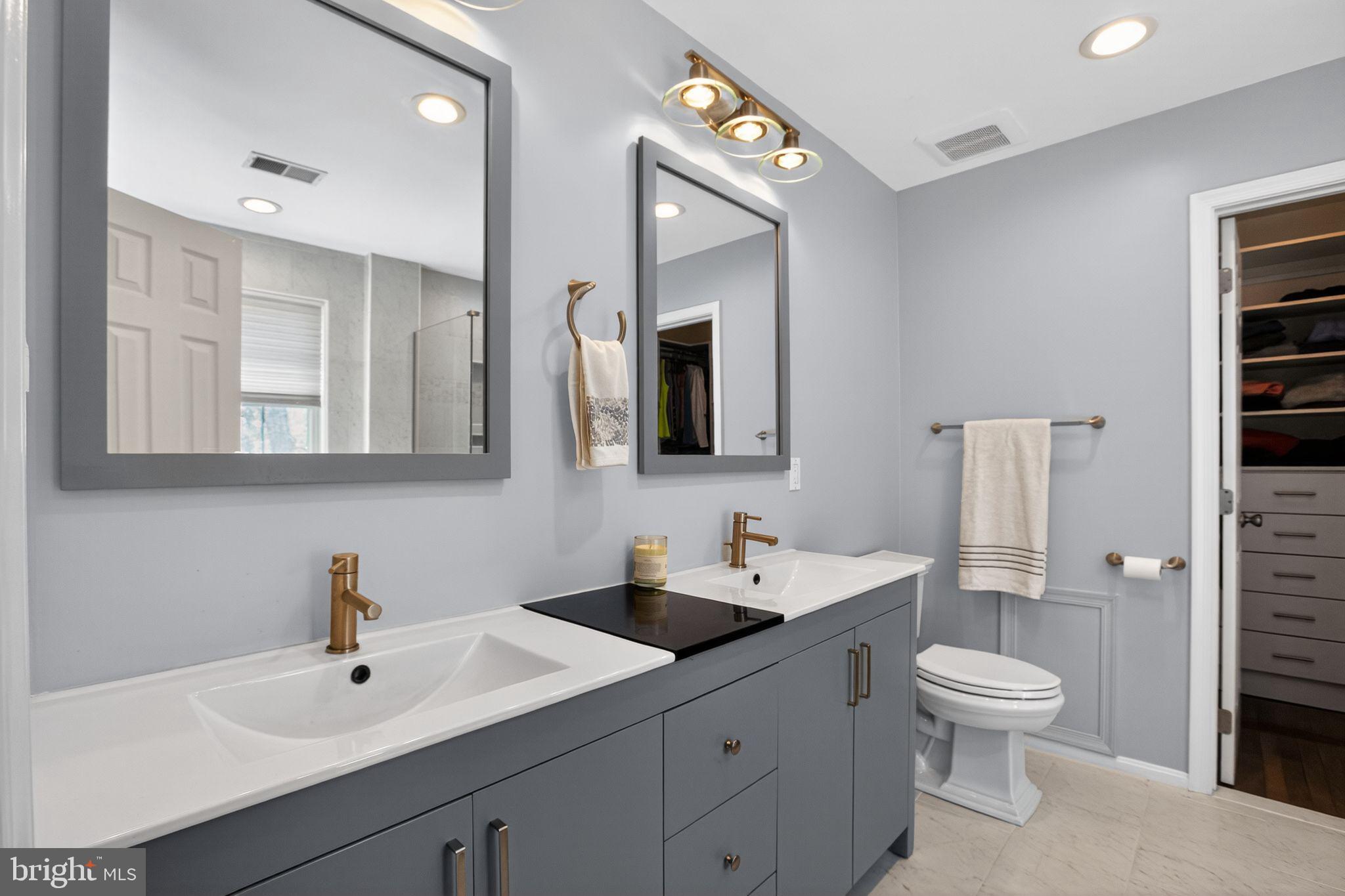 KINGS GRANT - Residential