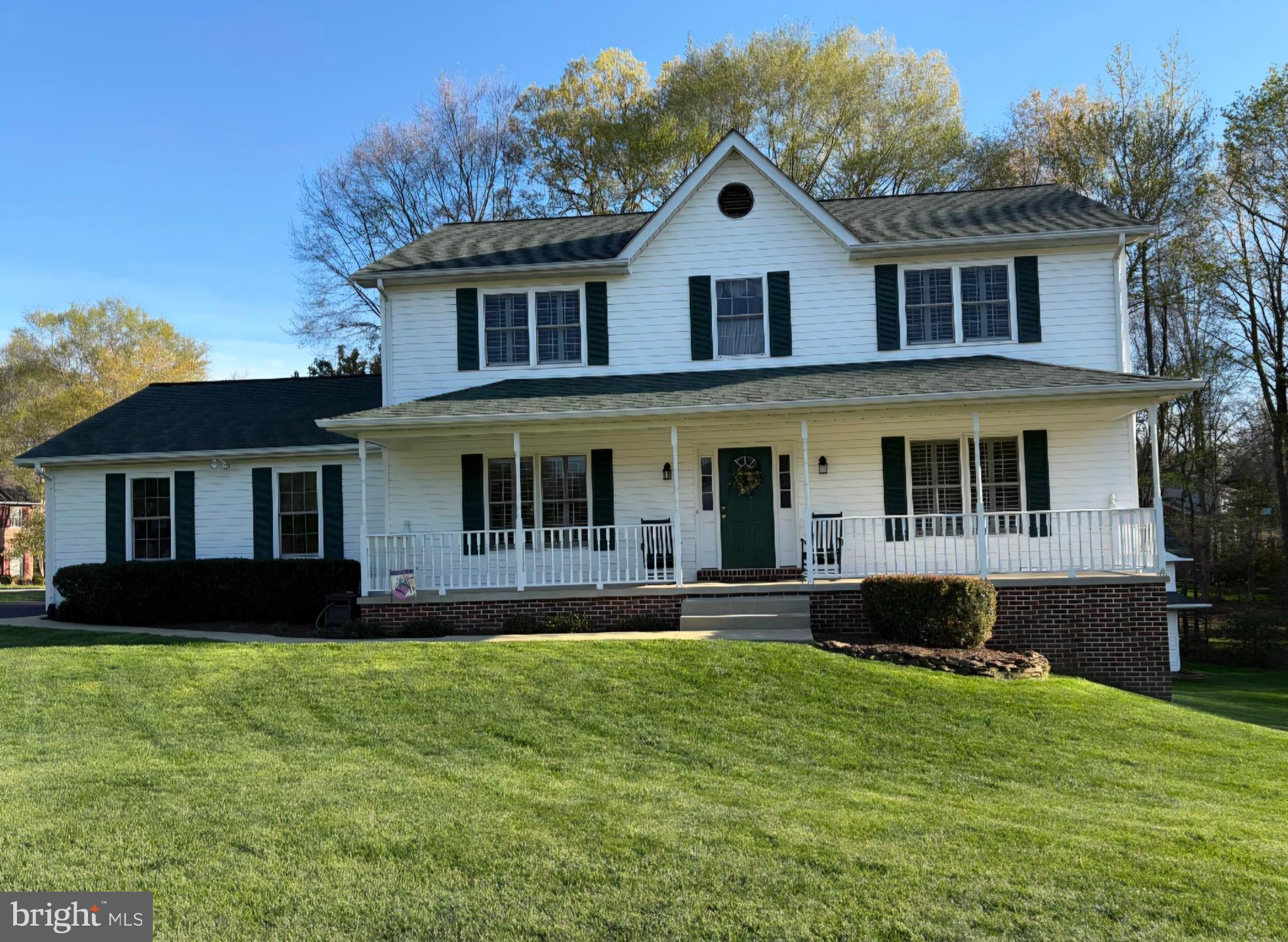 KINGS GRANT - Residential