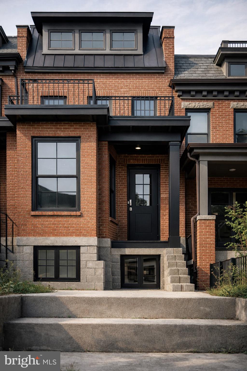 1117 CLIFTON STREET NW