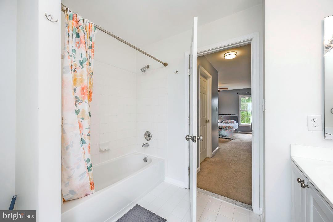 BRAEMAR-TARTAN VILLAGE - Residential