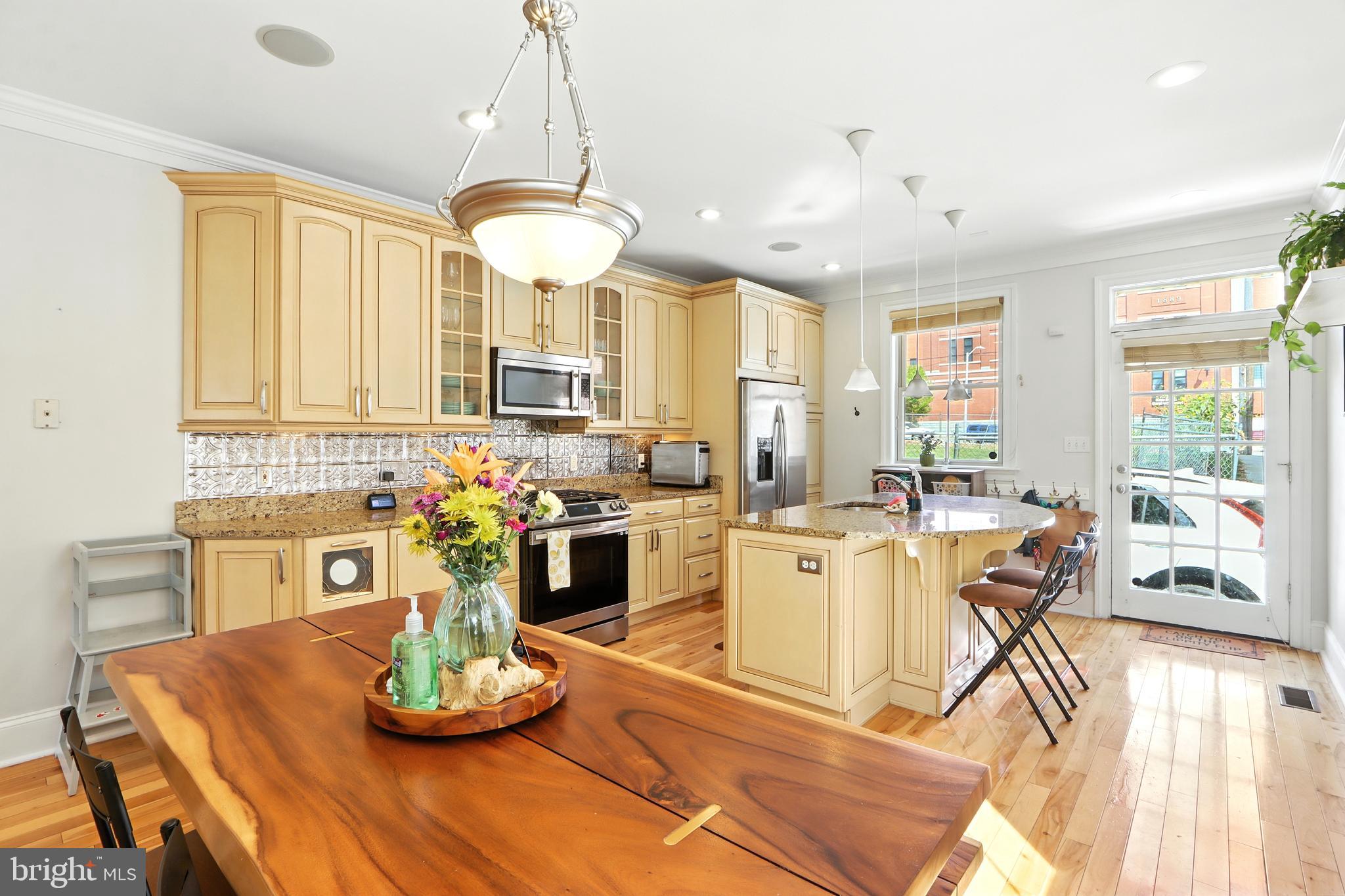 BREWERS HILL - Residential