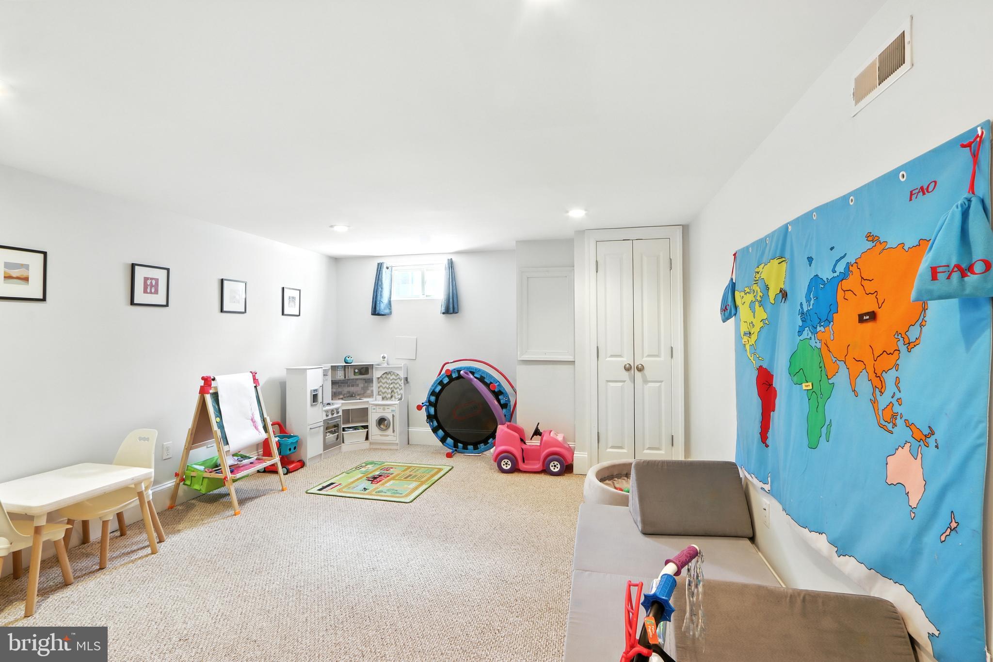 BREWERS HILL - Residential