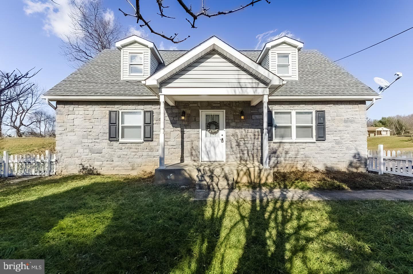 ROCK SPRING ACRES - Residential