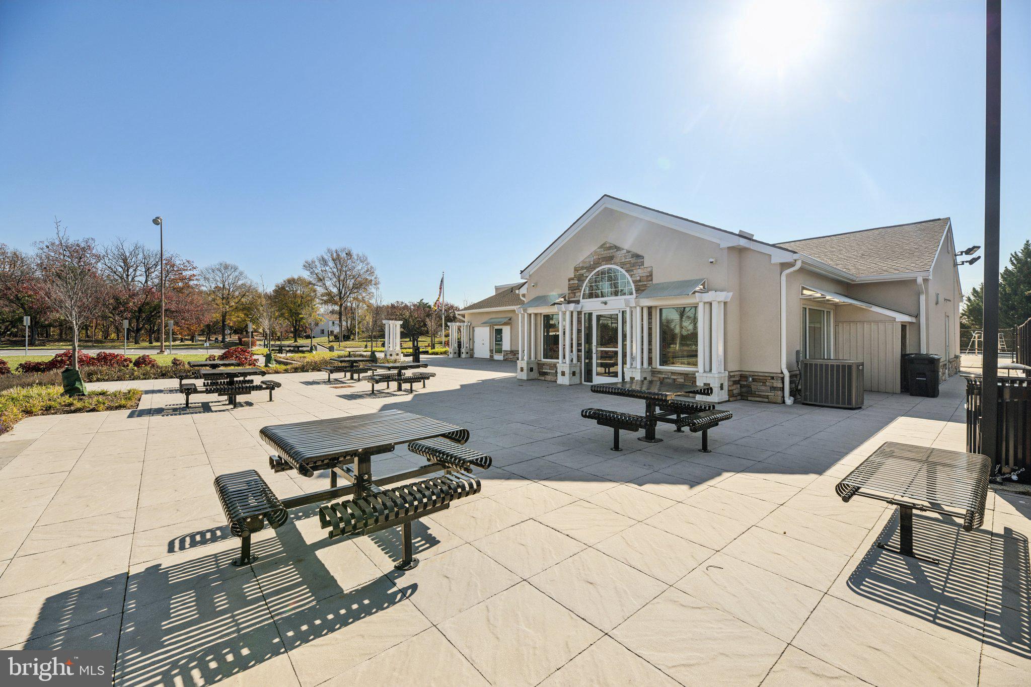 GLEN ORA-PLAT TWO> - Residential