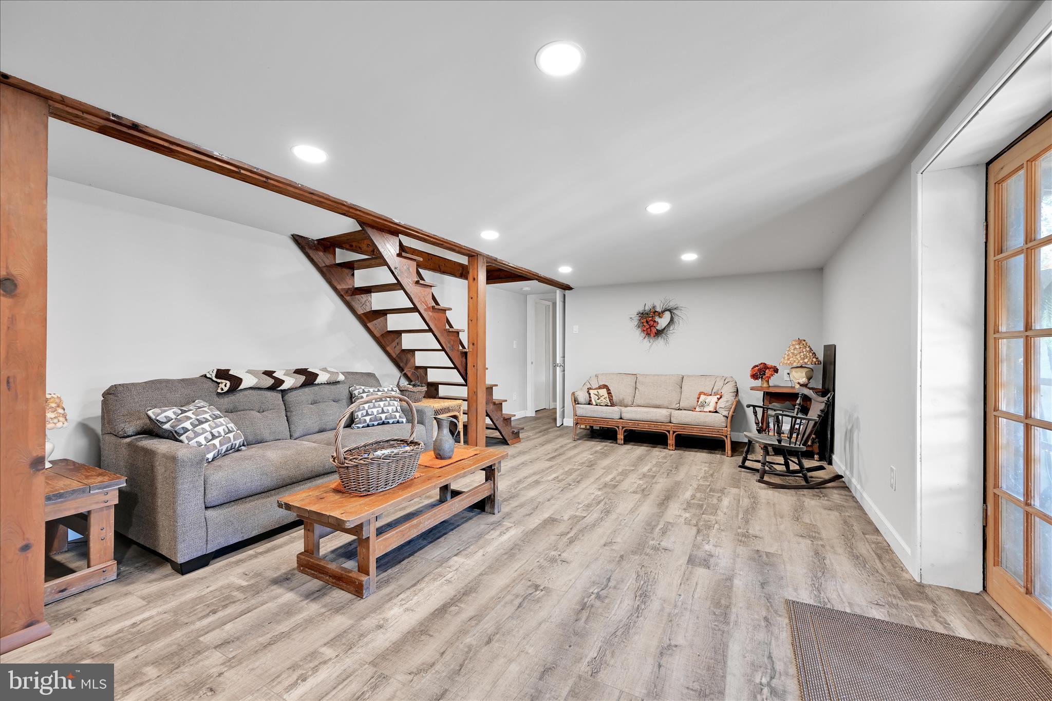 LAKE WYNONAH - Residential