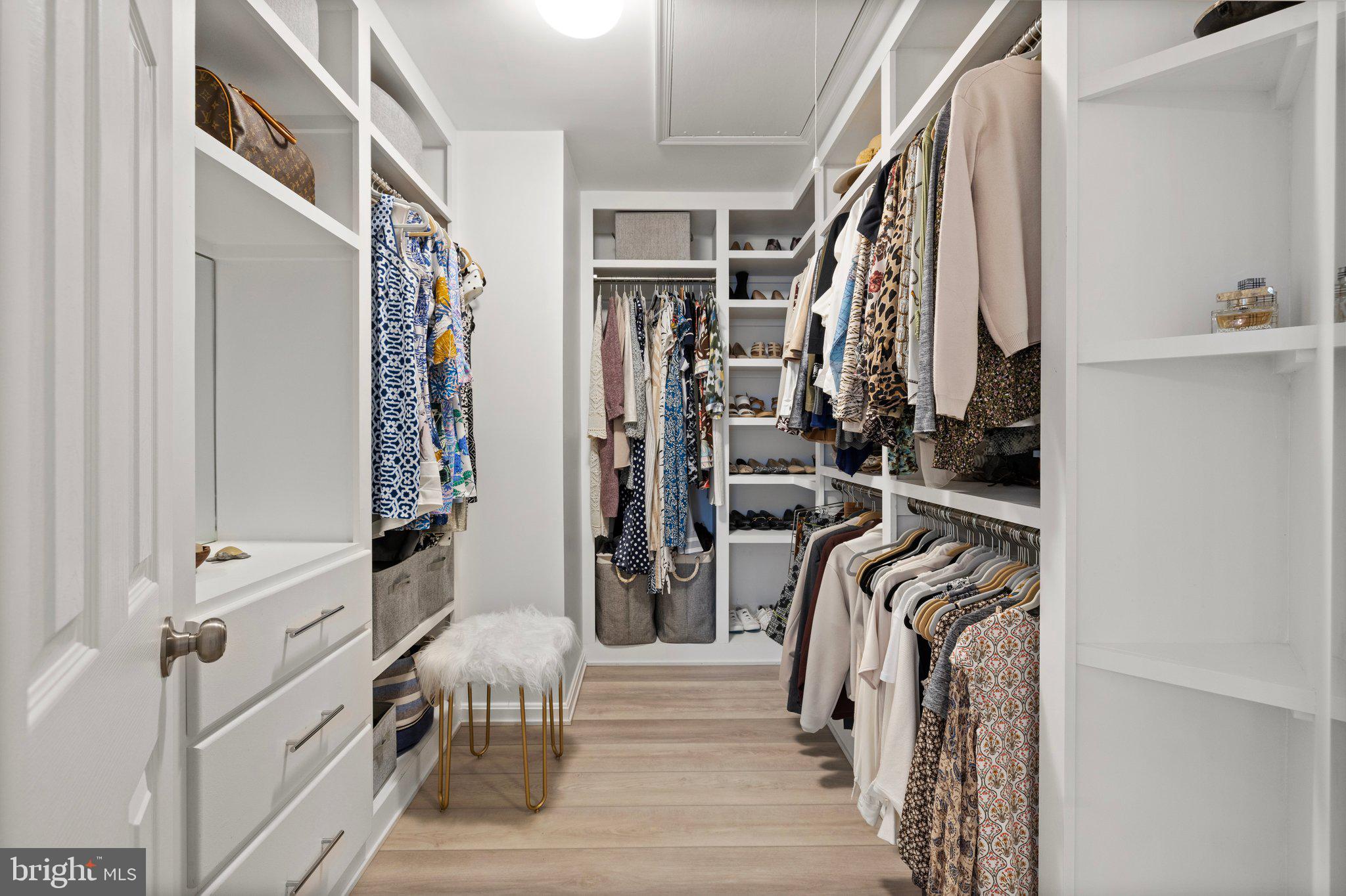 GREENWAY FARM - Residential