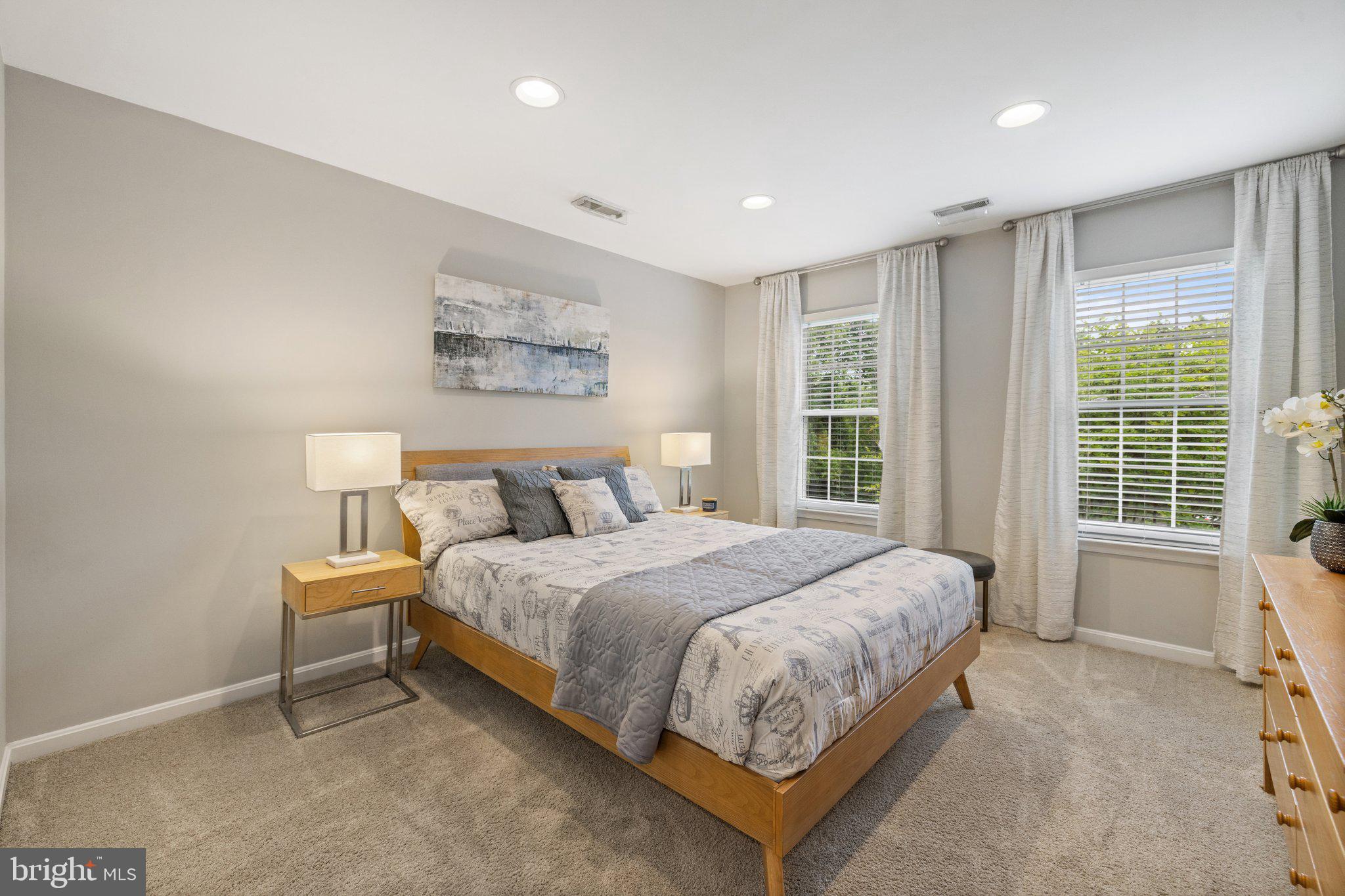 GREENWAY FARM - Residential