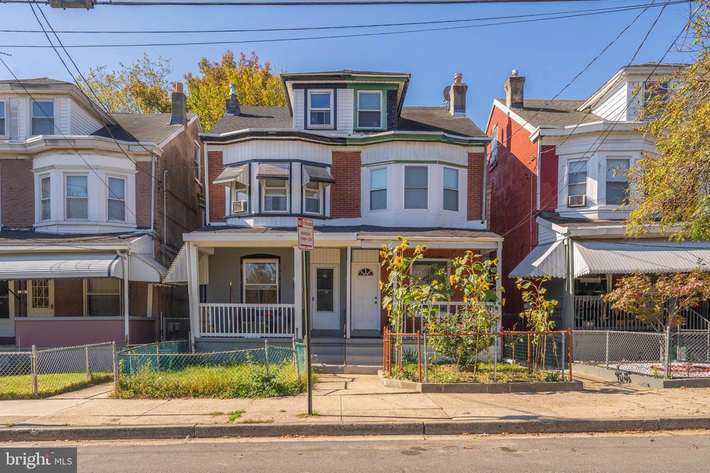 Photo of 25 Evans Avenue, TRENTON, NJ 08638 (MLS # NJME2067084)