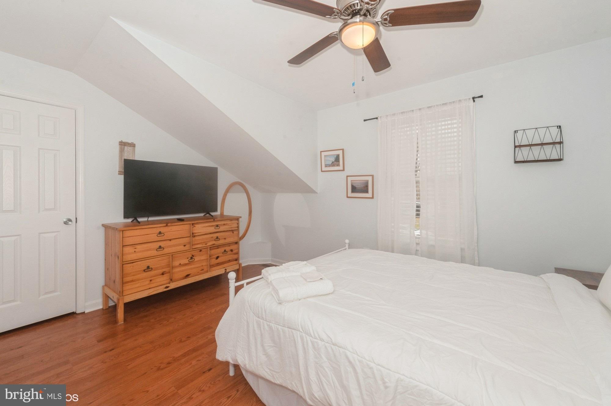 NORTH CHESAPEAKE BEACH - Residential