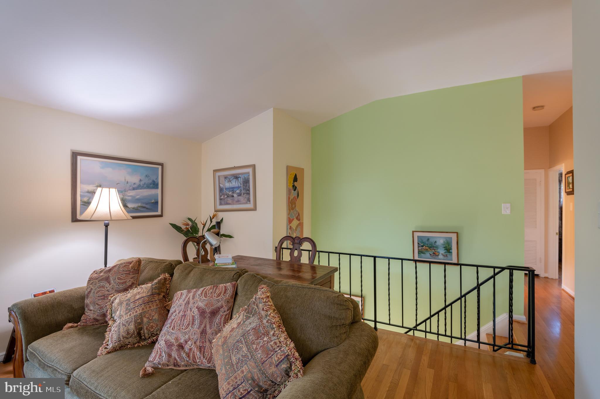 ROSEMONT - Residential Lease