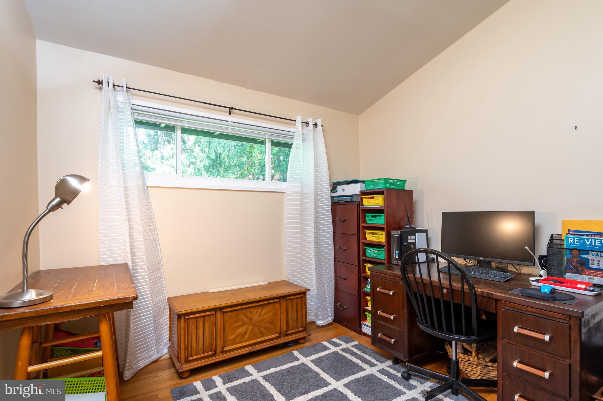 ROSEMONT - Residential Lease