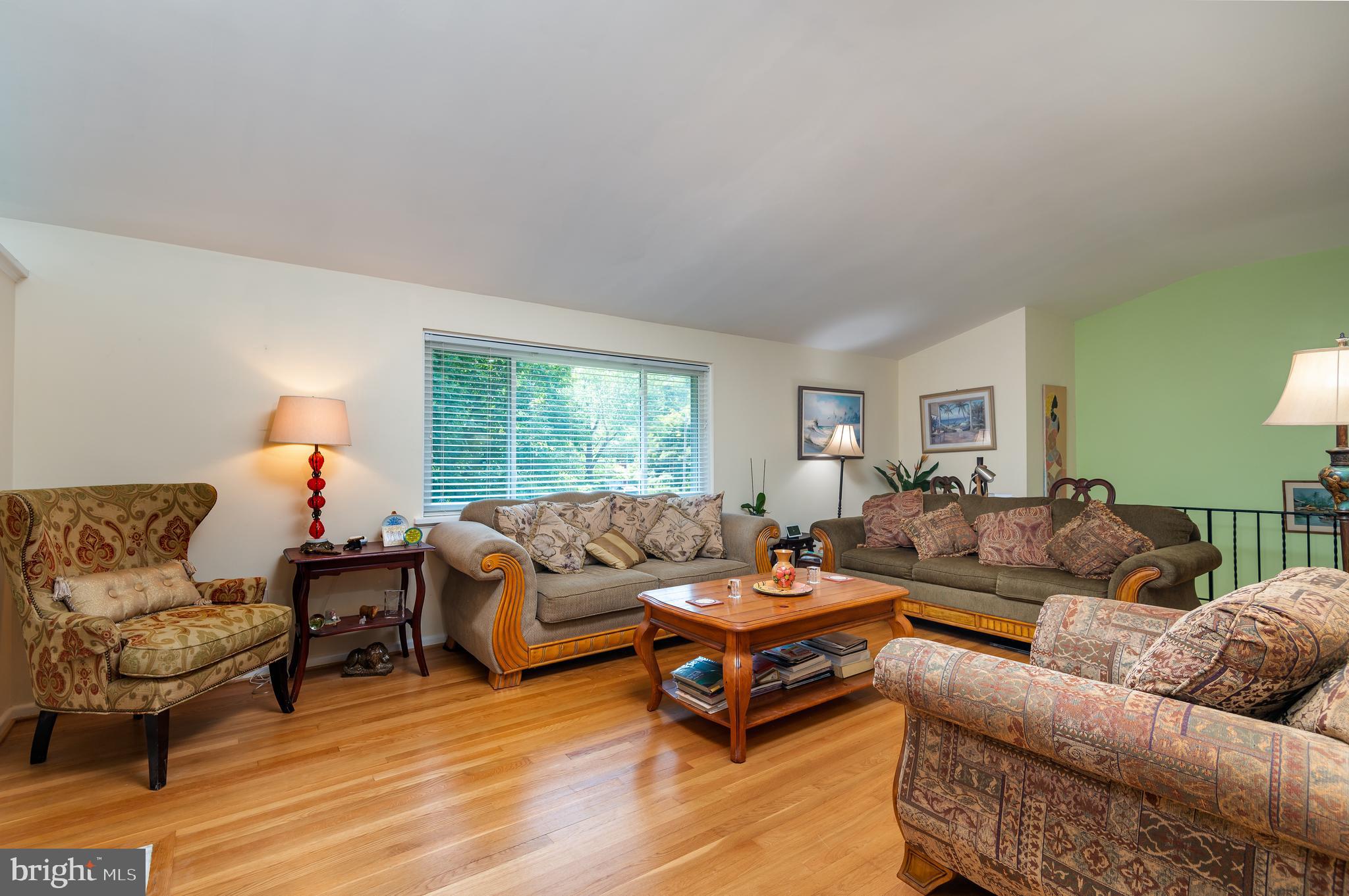 ROSEMONT - Residential Lease