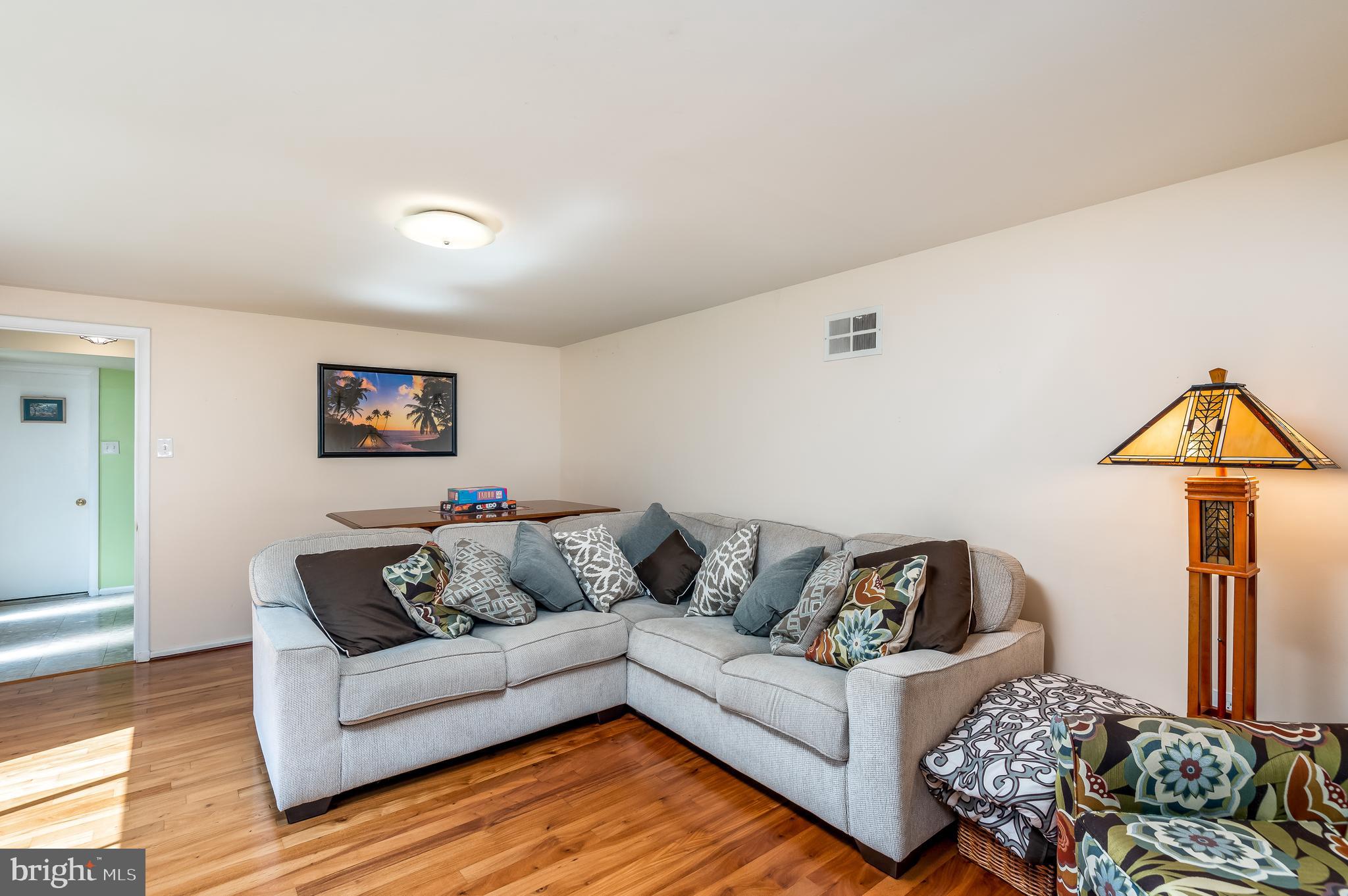 ROSEMONT - Residential Lease