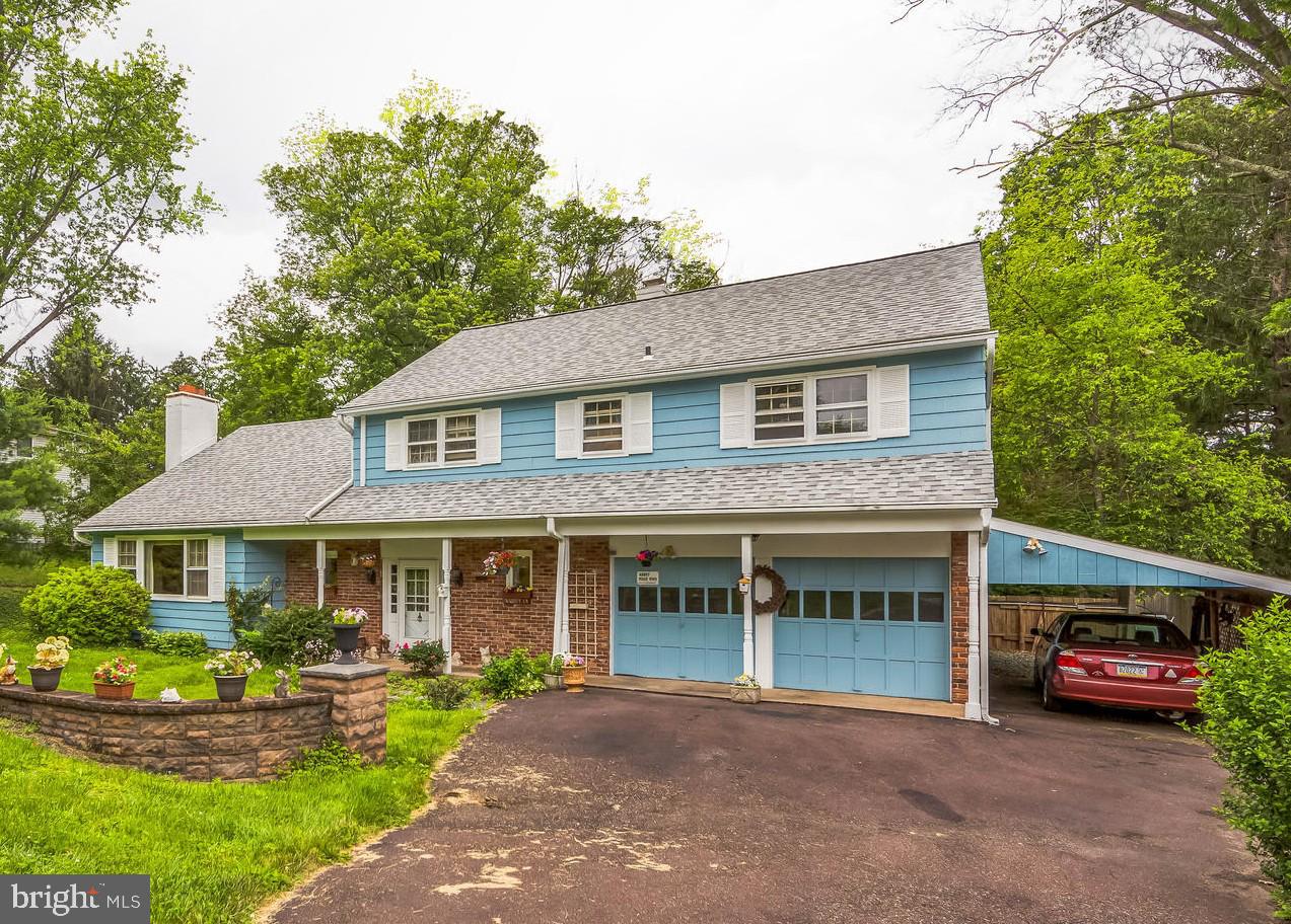 217 LYNDELL DRIVE