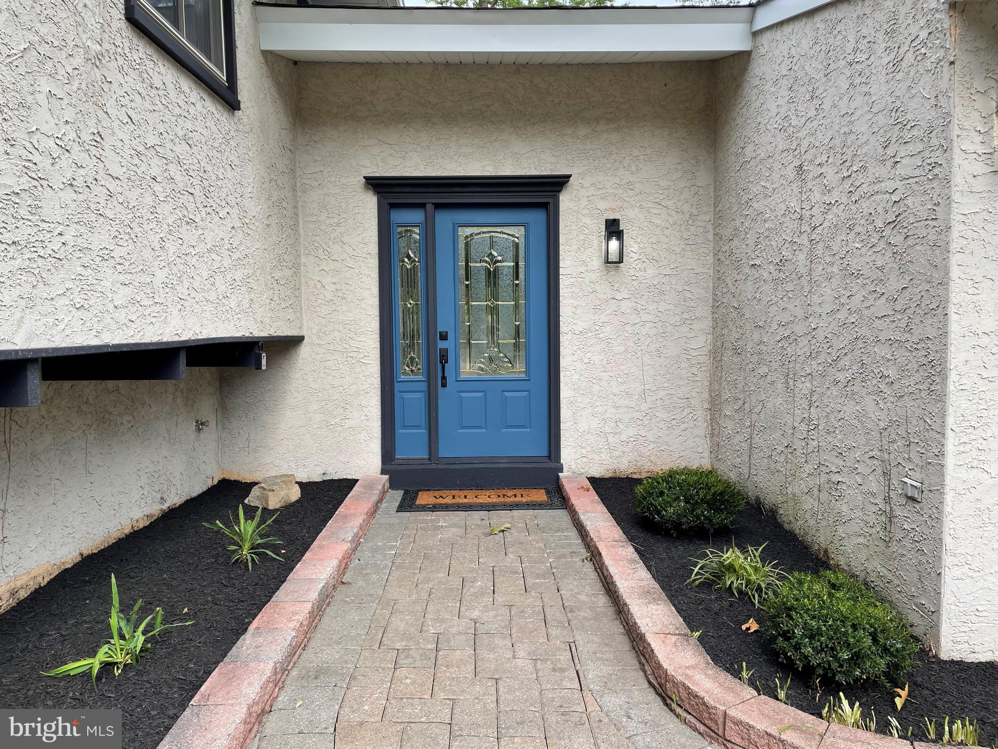 802 SALEM COURT
