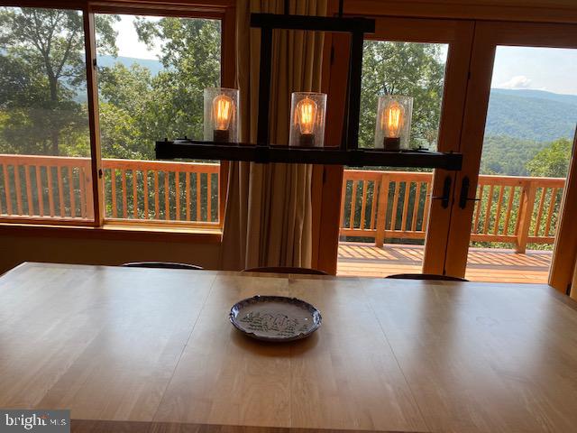 RIVER RIDGE - Residential