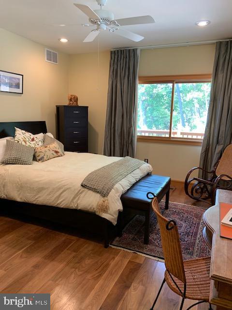 RIVER RIDGE - Residential