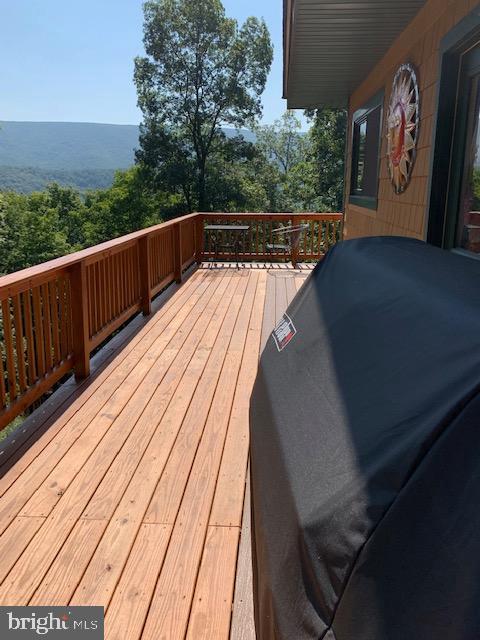 RIVER RIDGE - Residential