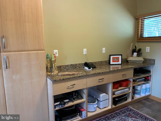 RIVER RIDGE - Residential