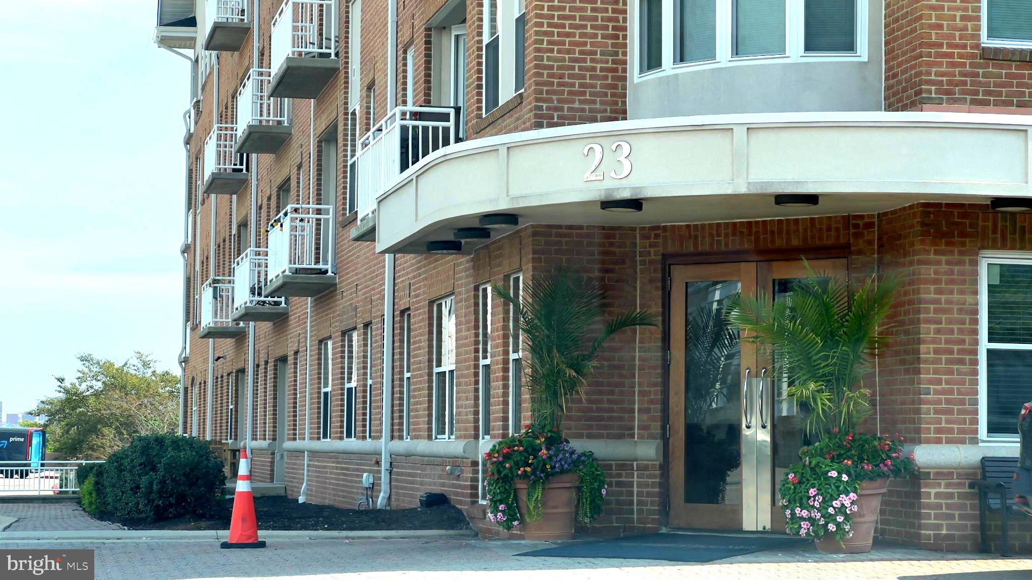 23 PIERSIDE DRIVE 407