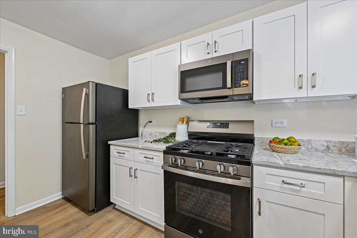 PARKSIDE CONDOMINIUMS - Residential