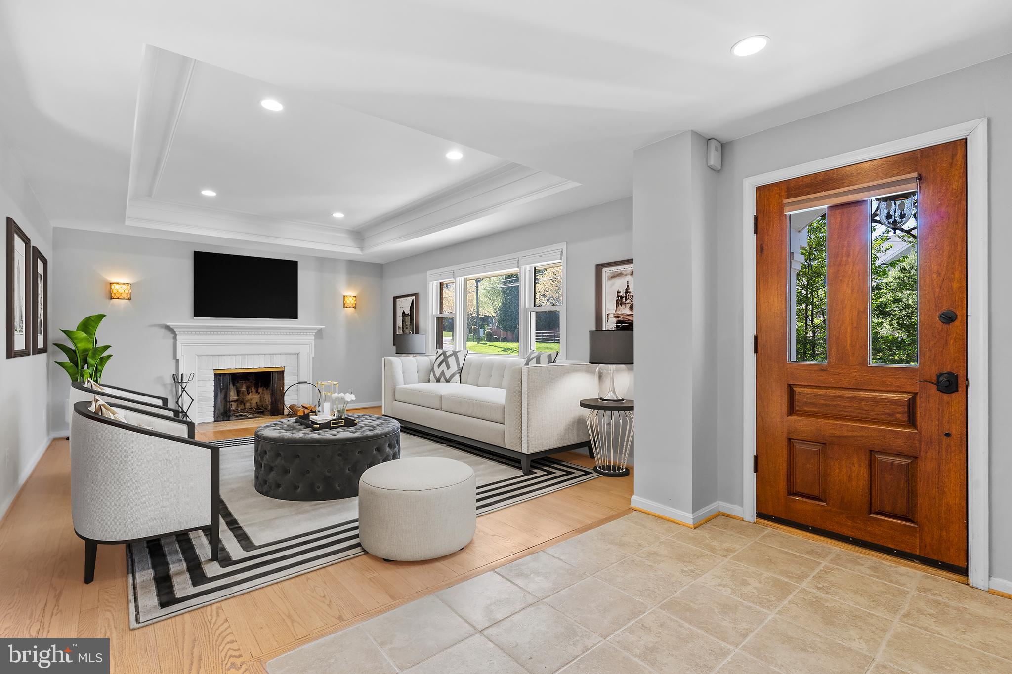 CHESTERBROOK WOODS - Residential Lease