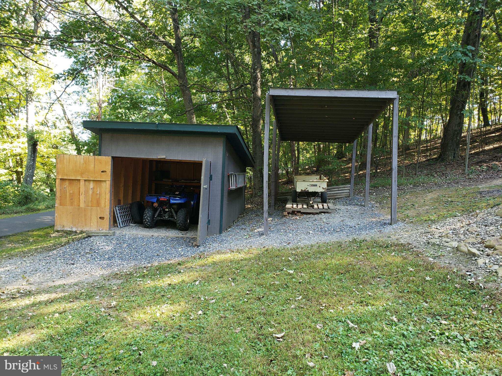 CLOVER HILL - Residential