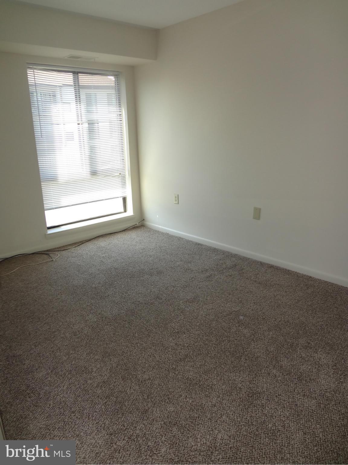 LIFESTYLE - Residential Lease