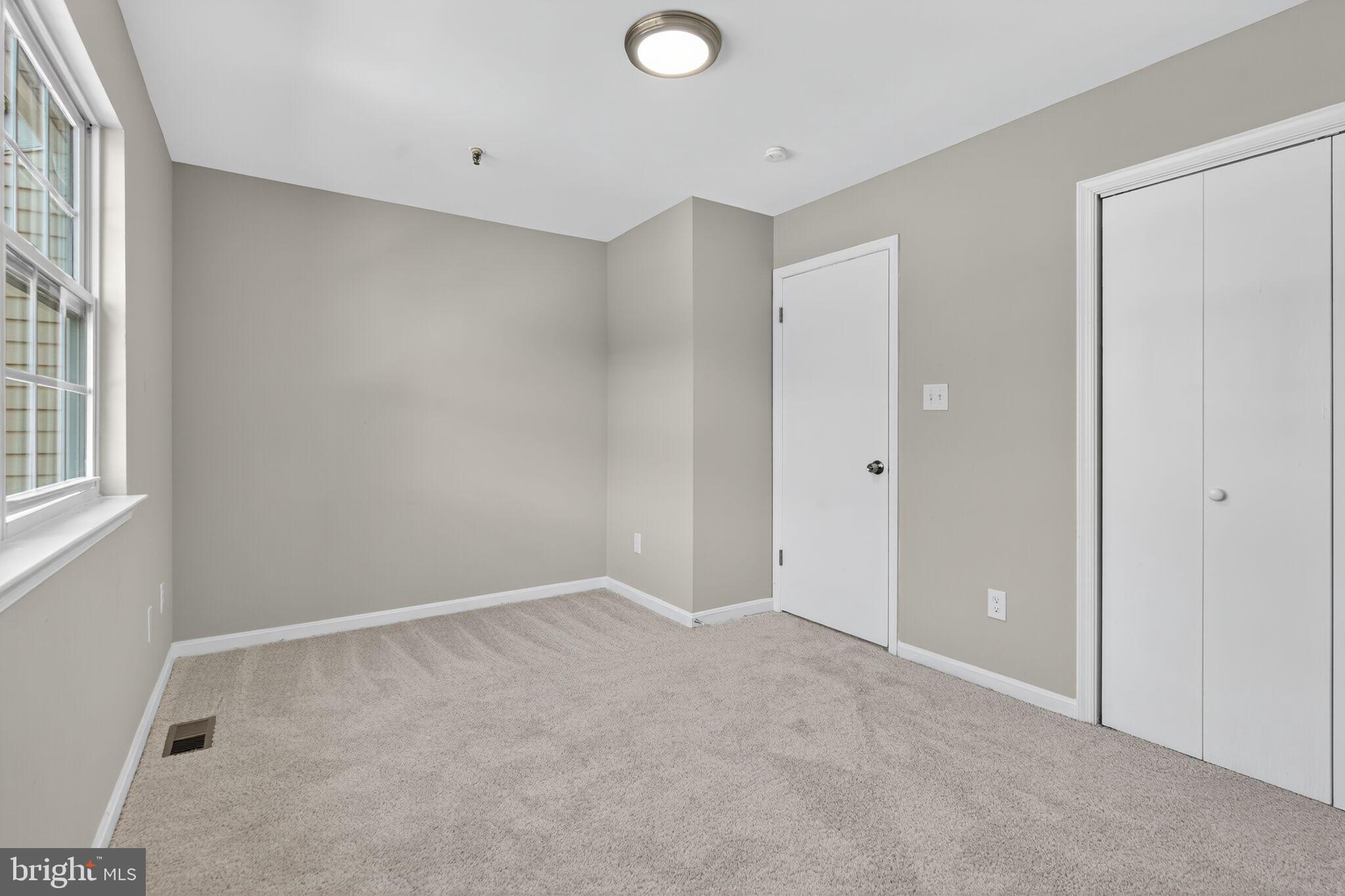 LEE LANDING PARK - Residential