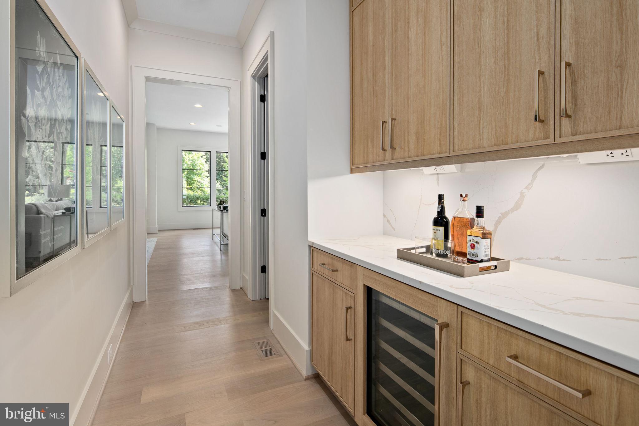 MC LEAN HAMLET - Residential