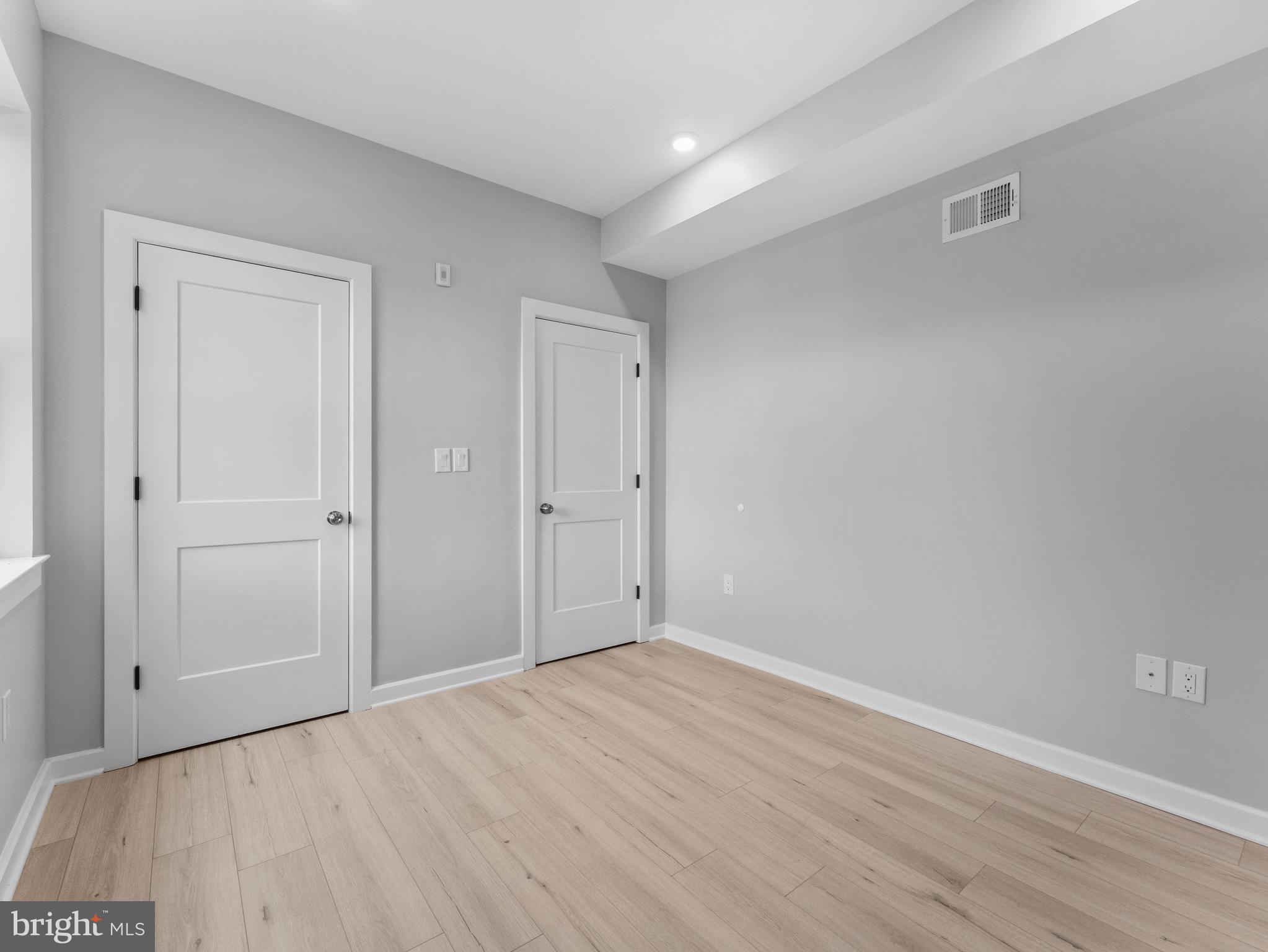 OVERBROOK - Residential Income